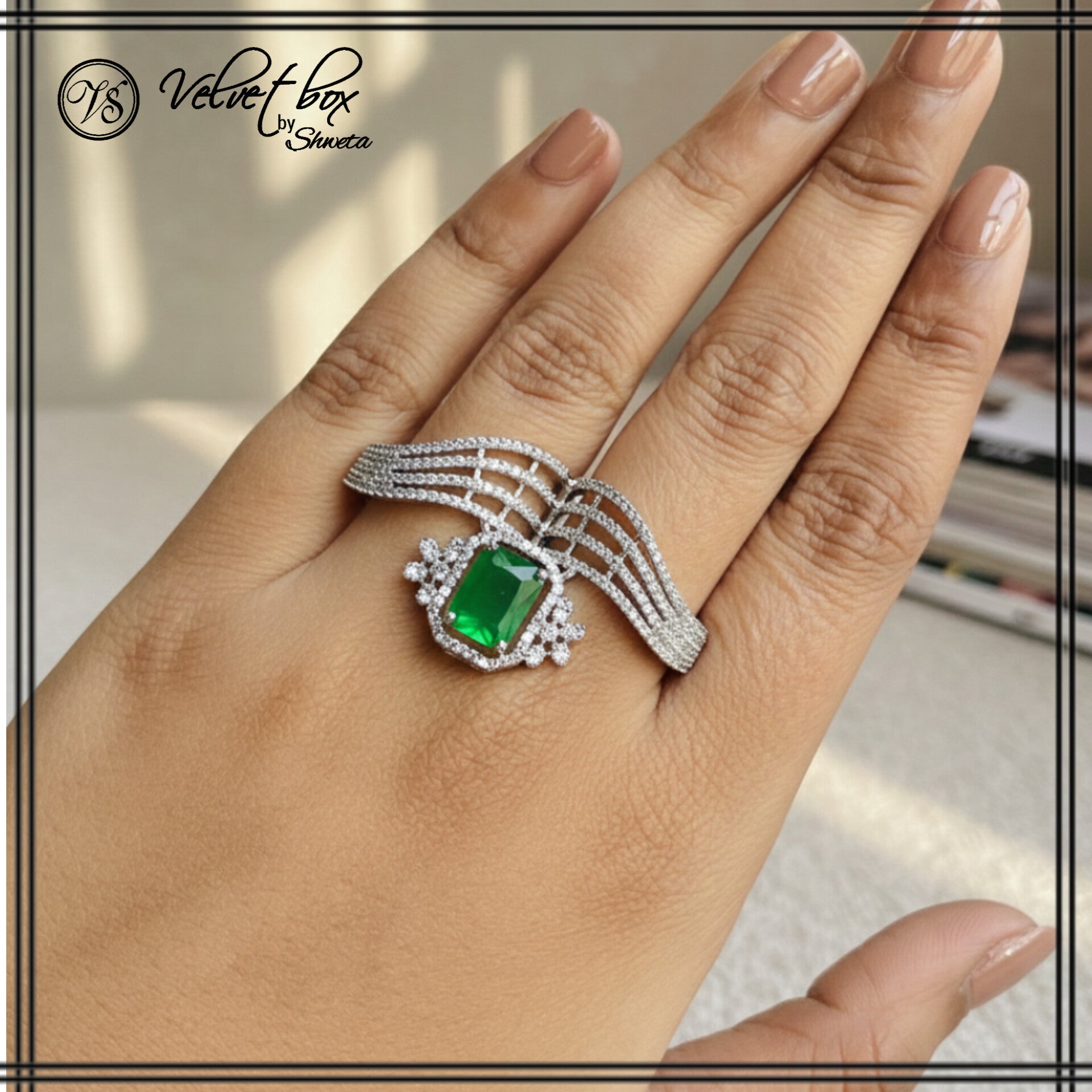 Ad Billie ring adjustable