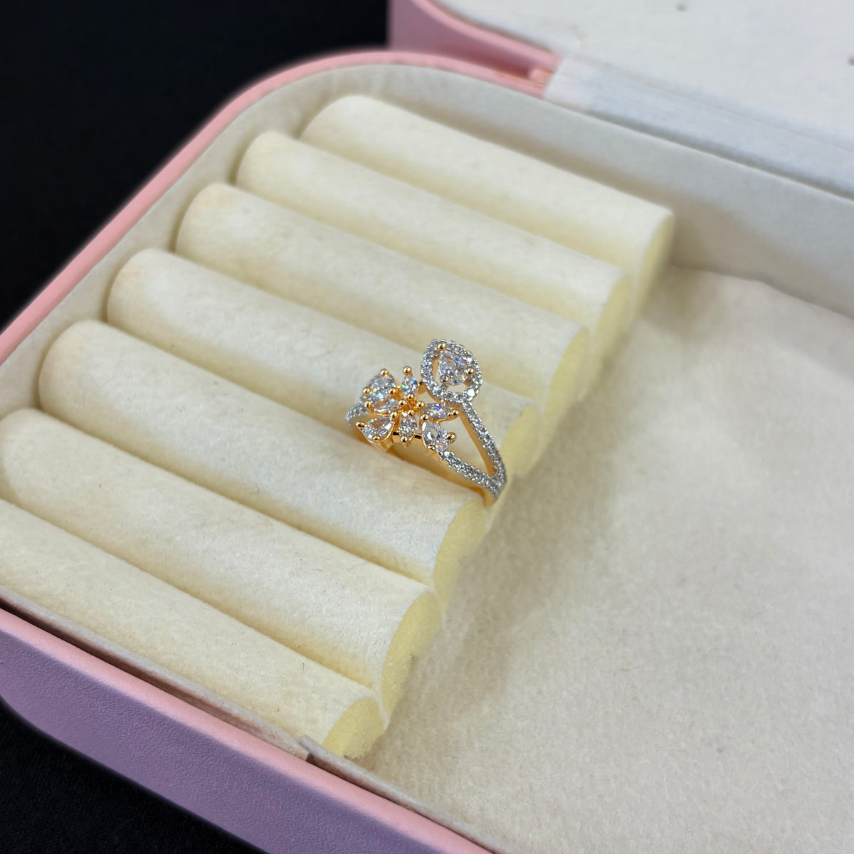 Aarini Ring