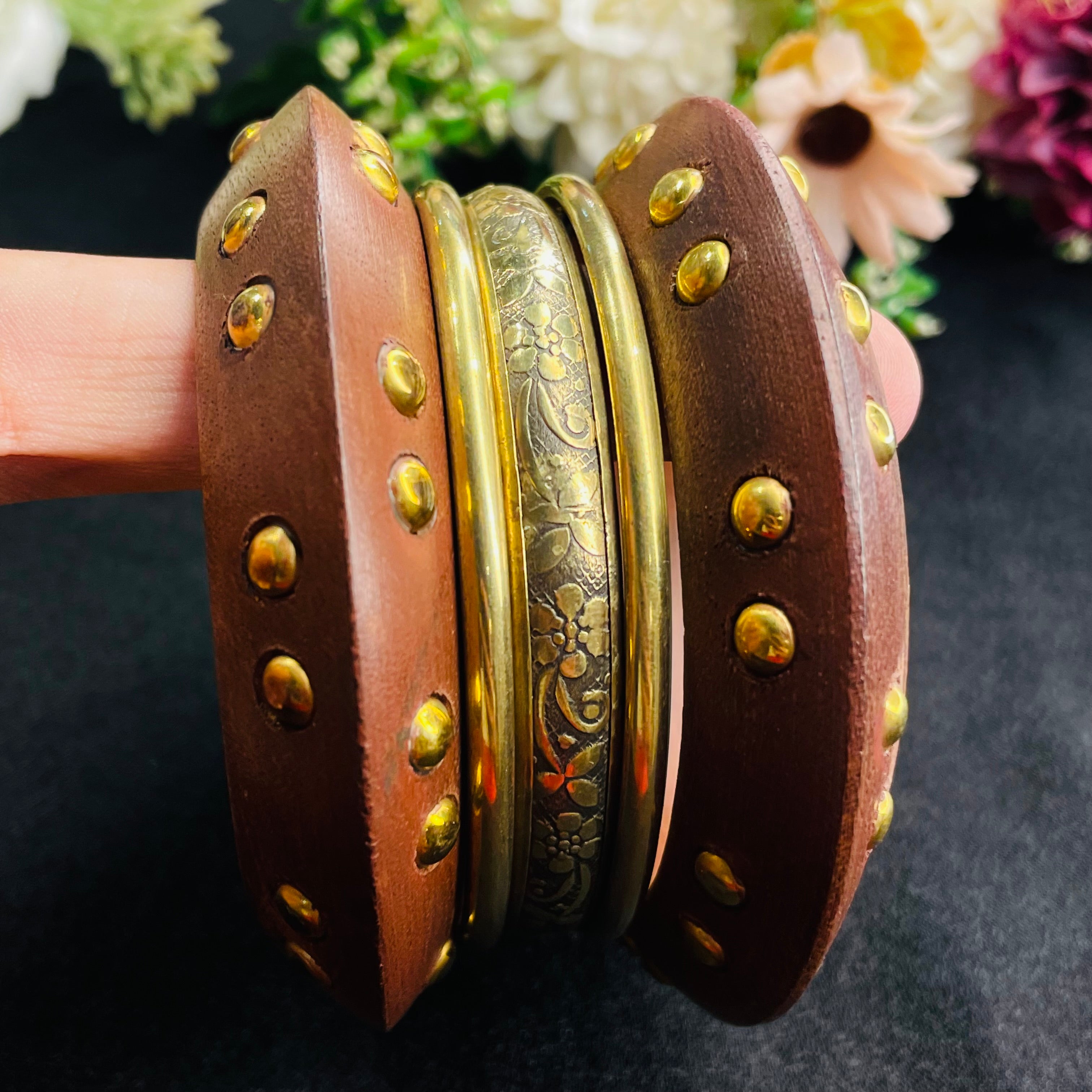 Layla Wooden Bangles 02