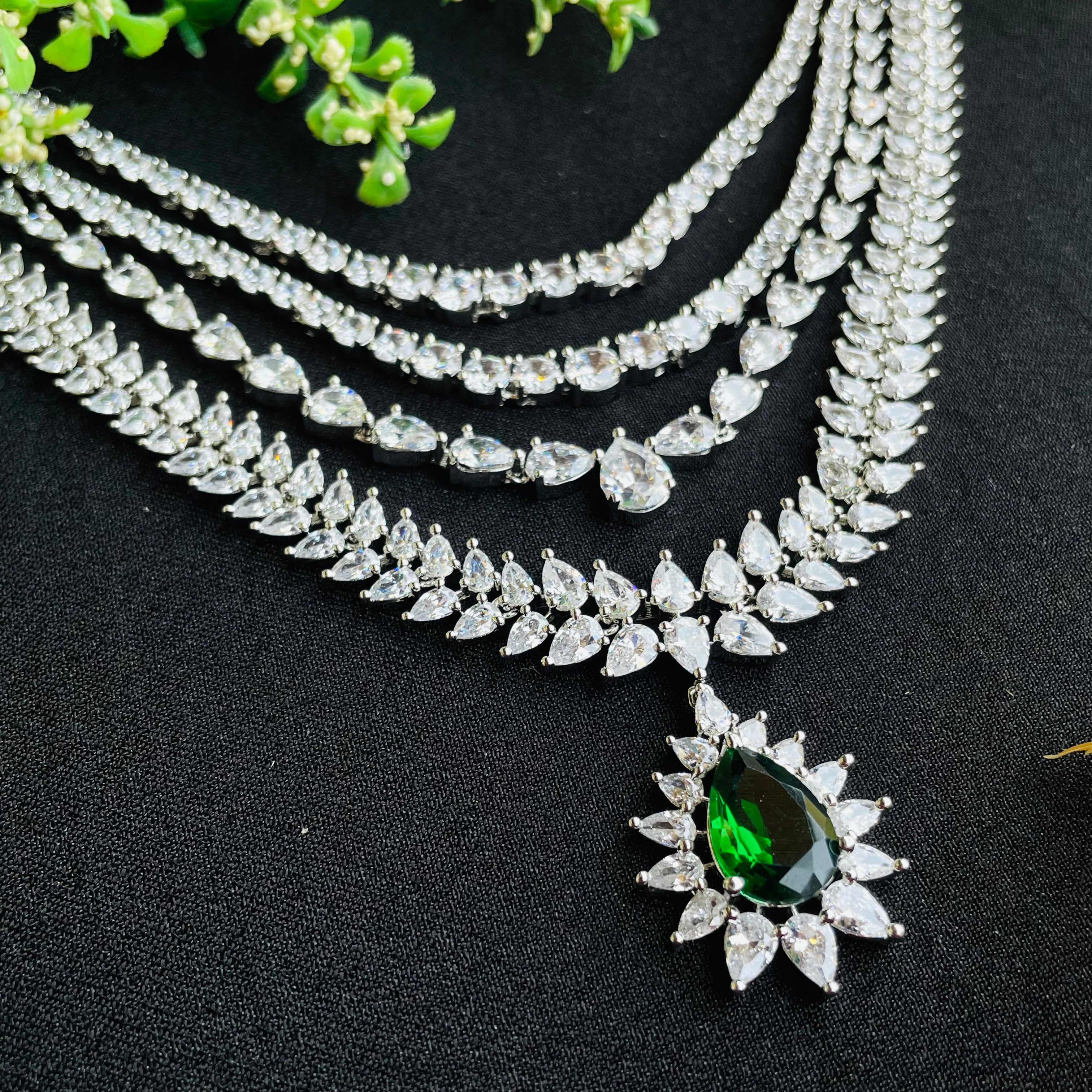 Ad Haniya Neckpiece