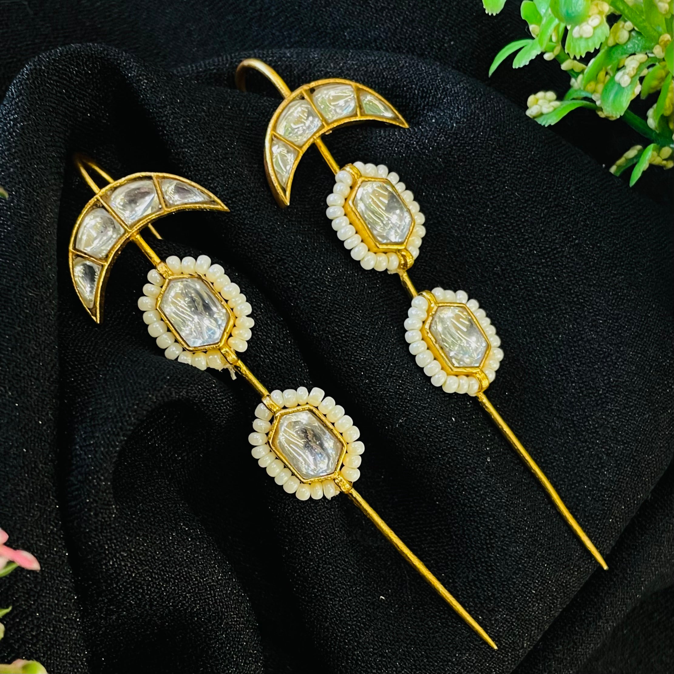 Nayaab Rubina Polki Earcuff