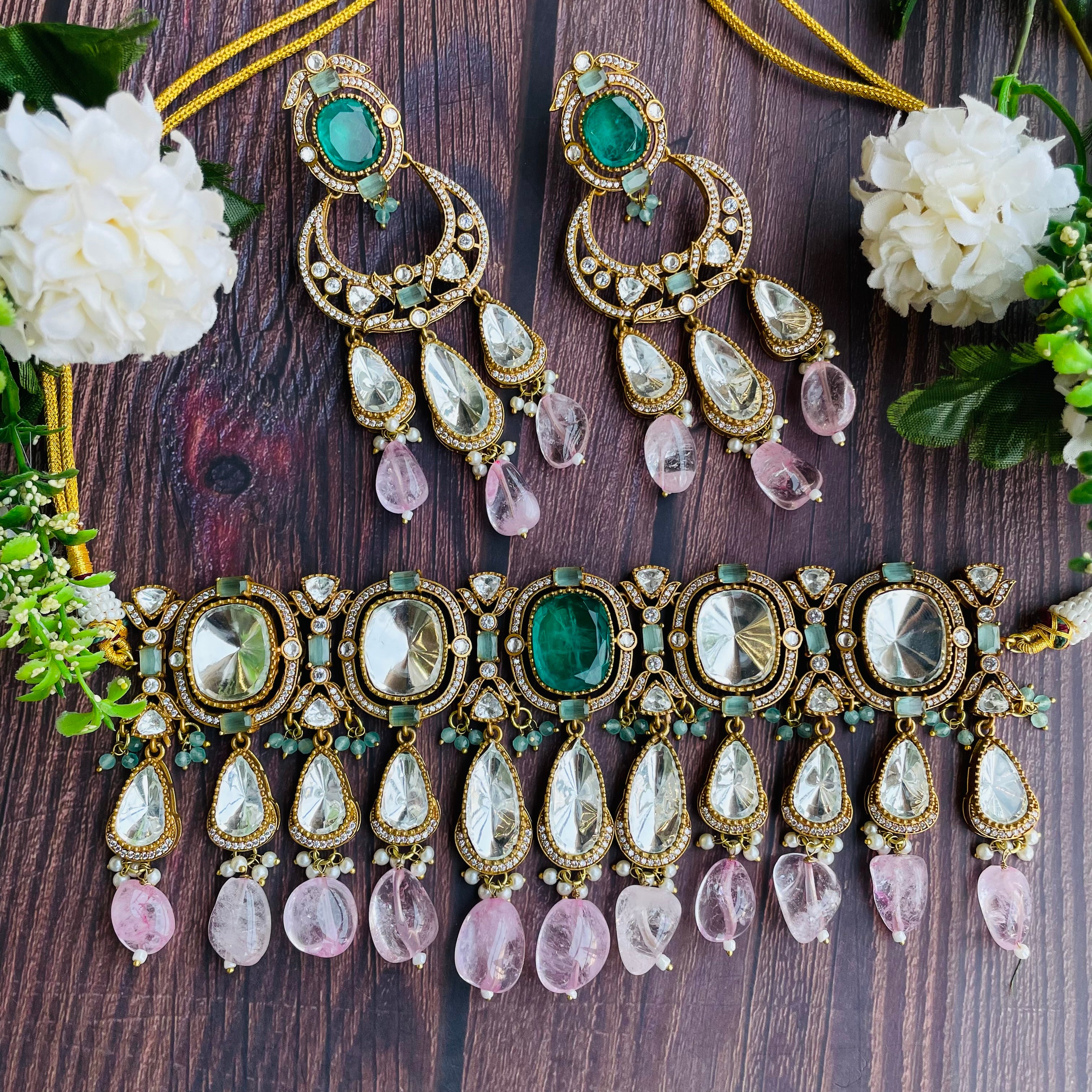 Nayaab Saloni polki choker