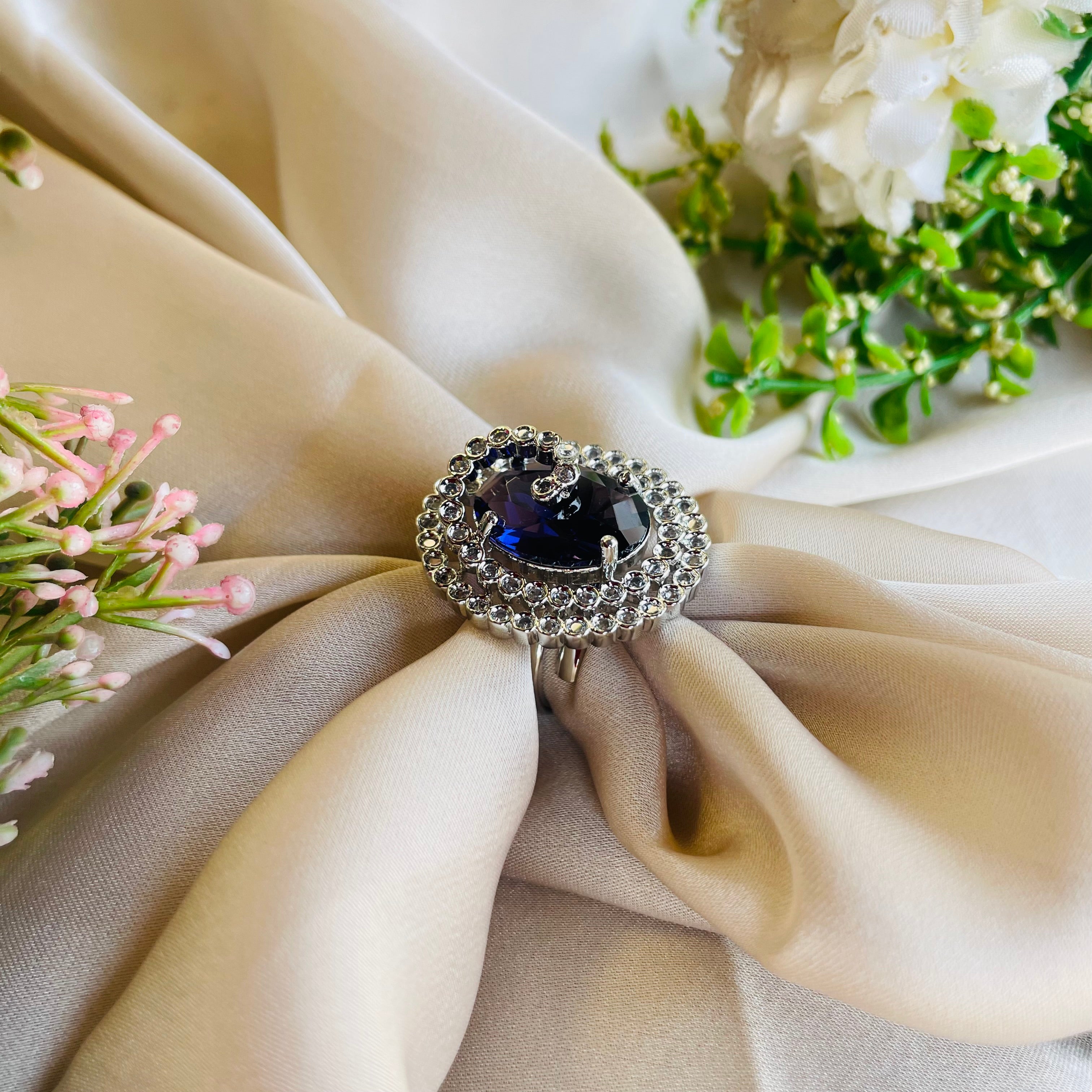 Ad Mary  ring adjustable