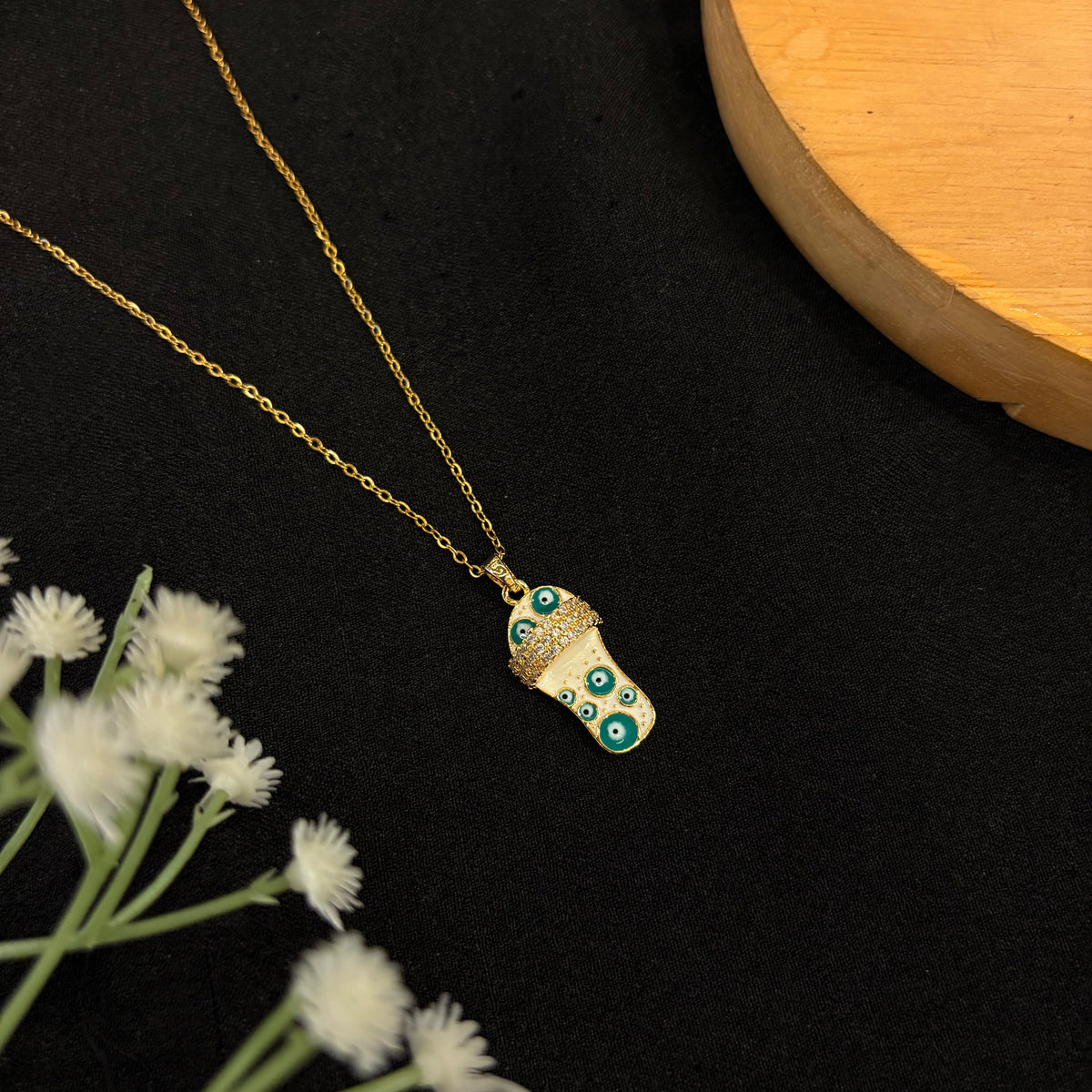 Nazarika Pendant