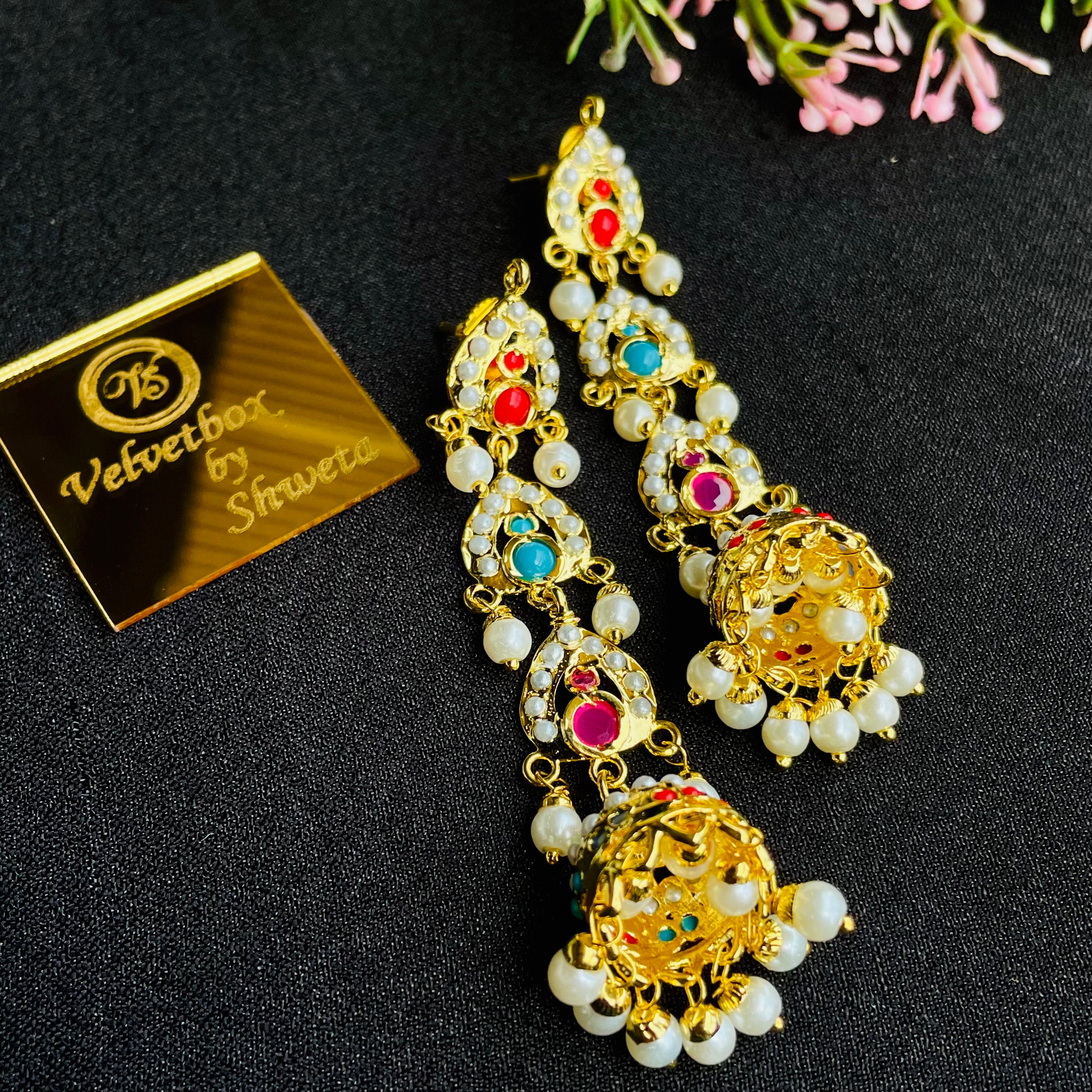 Nayaab Inaya Jhumki