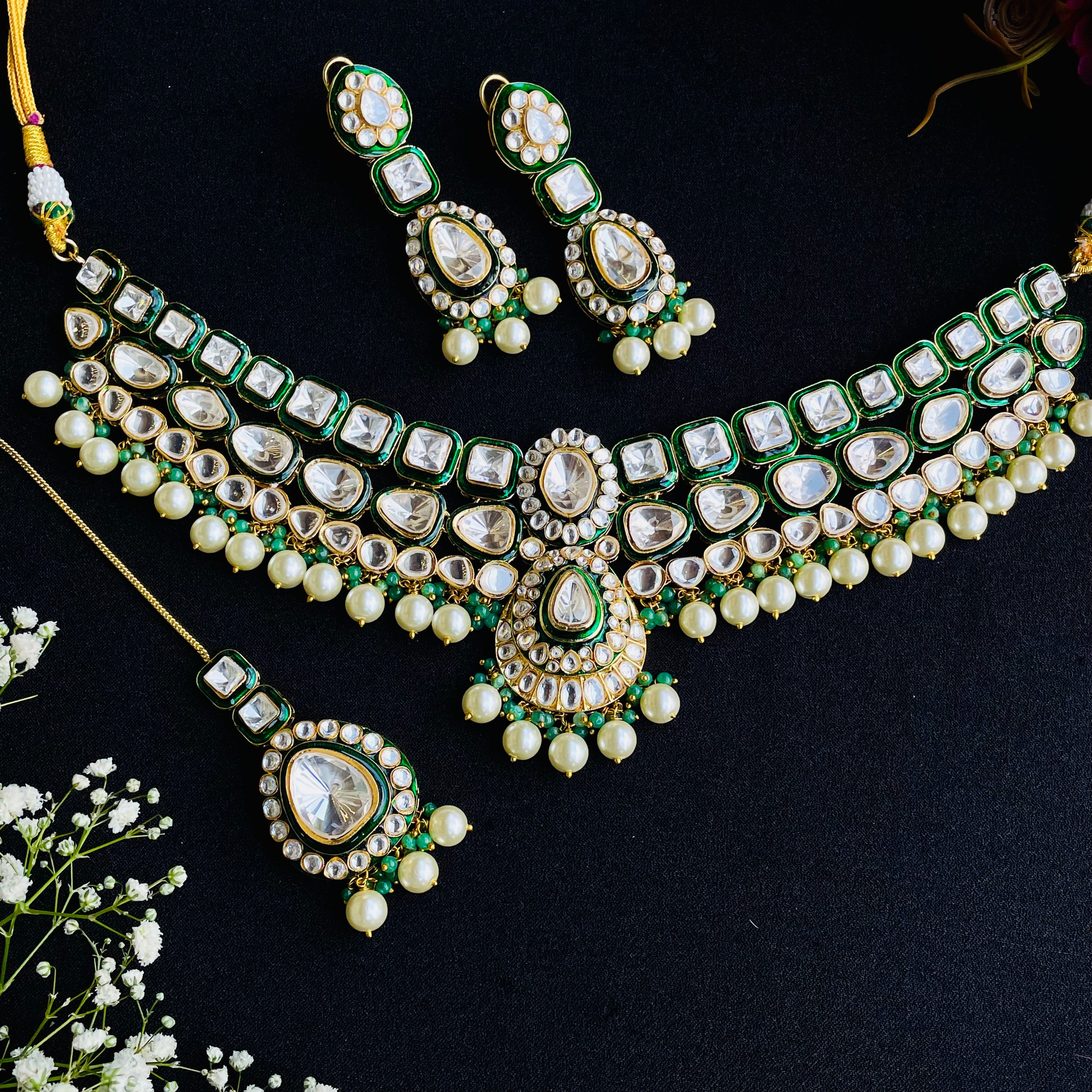 Nayaab Kayenat Polki Neckpiece