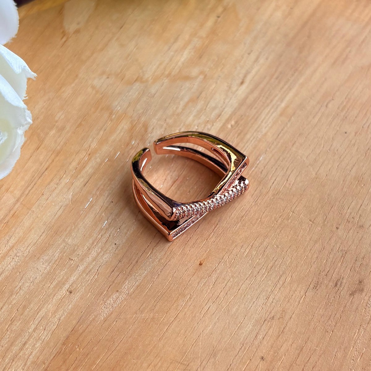 Zariya Ring