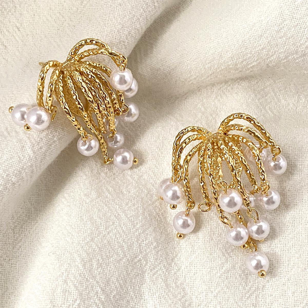 Layla Afric Pearl Earrings