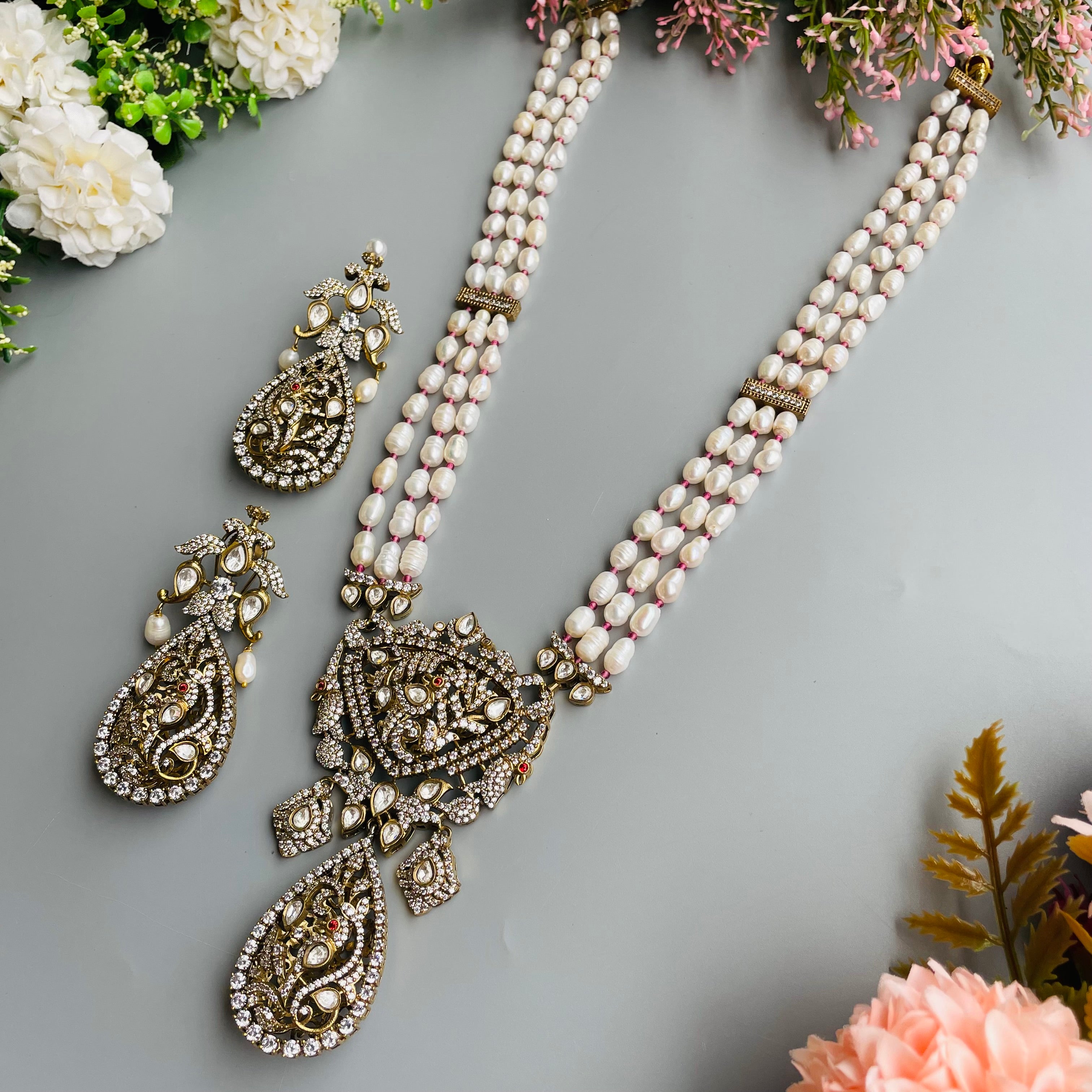 Nayaab Soni Polki Neckpiece