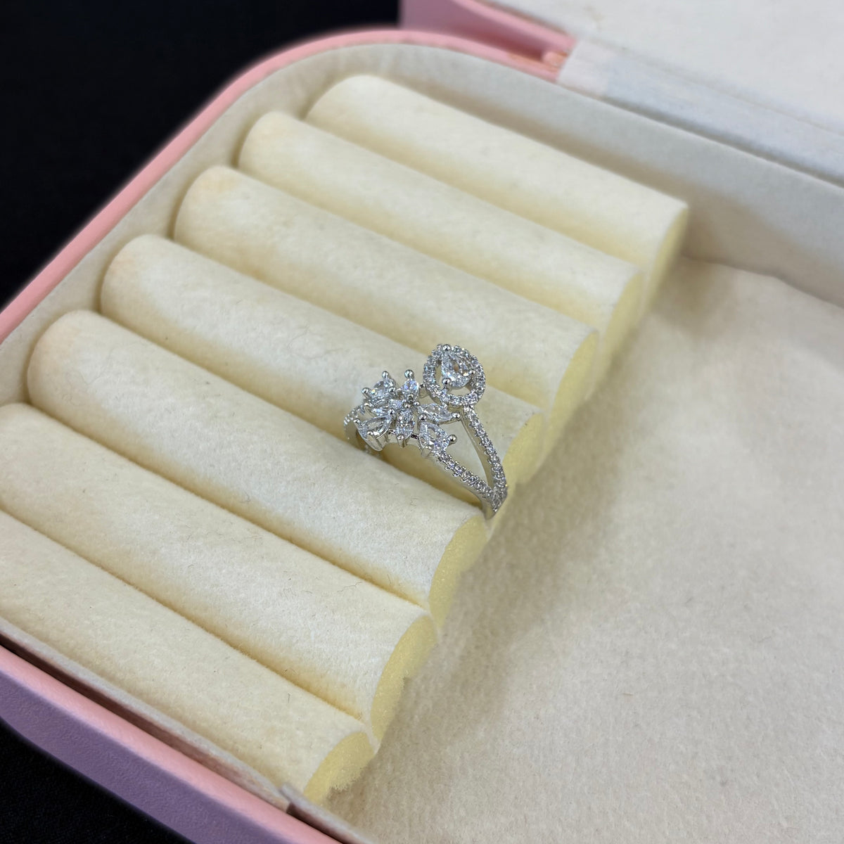 Aarini Ring