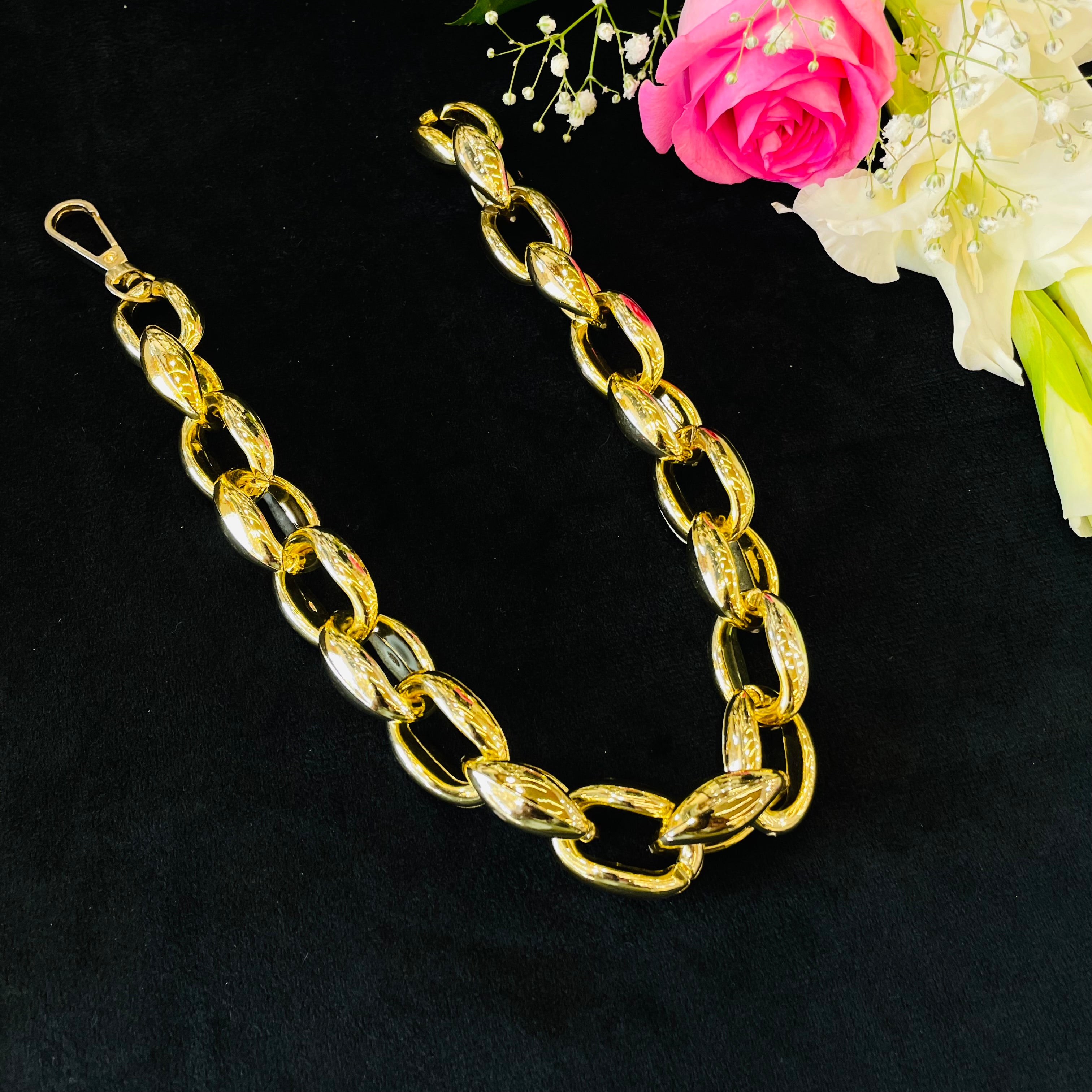 Layla Ella Neckchain