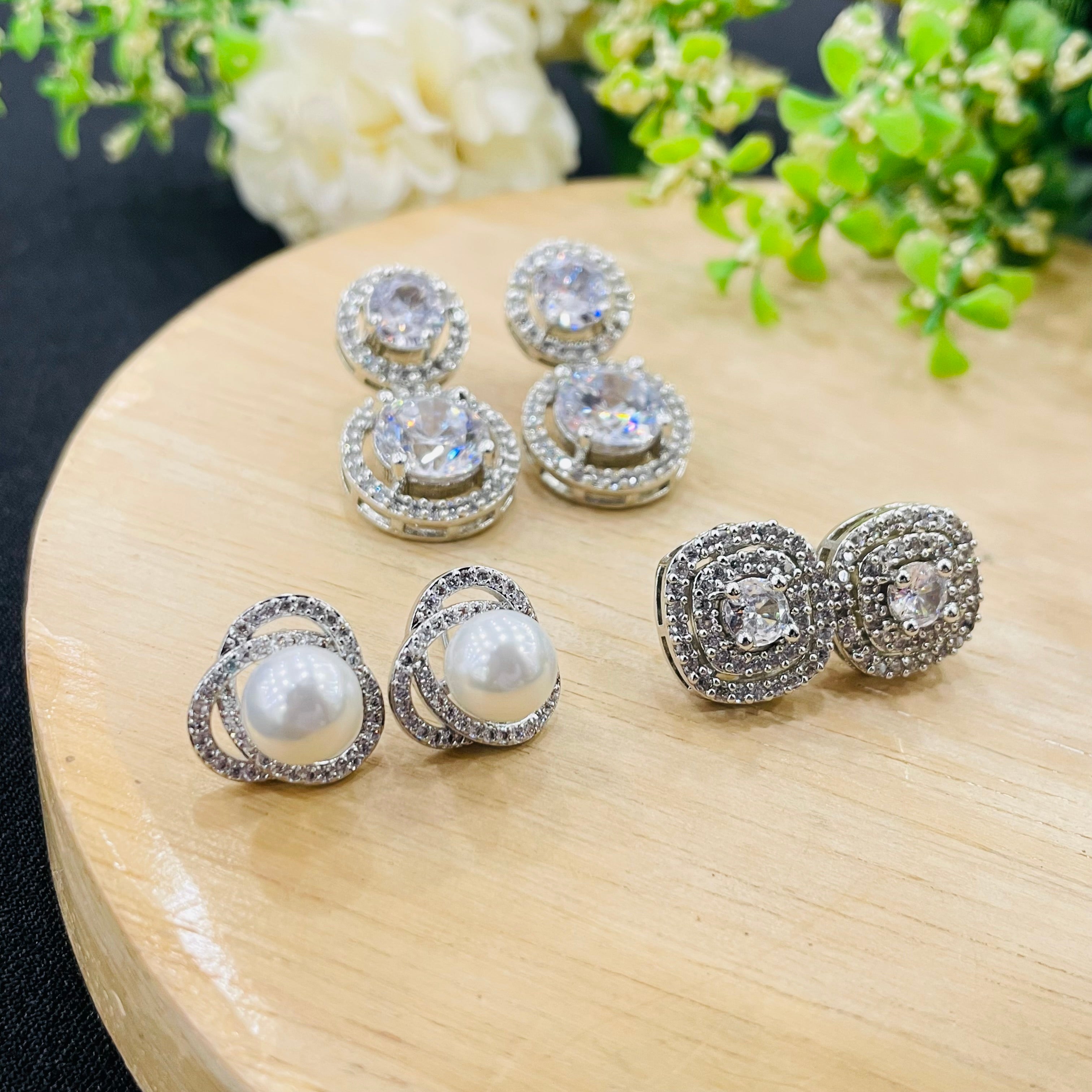 Ad Lily studs Combo