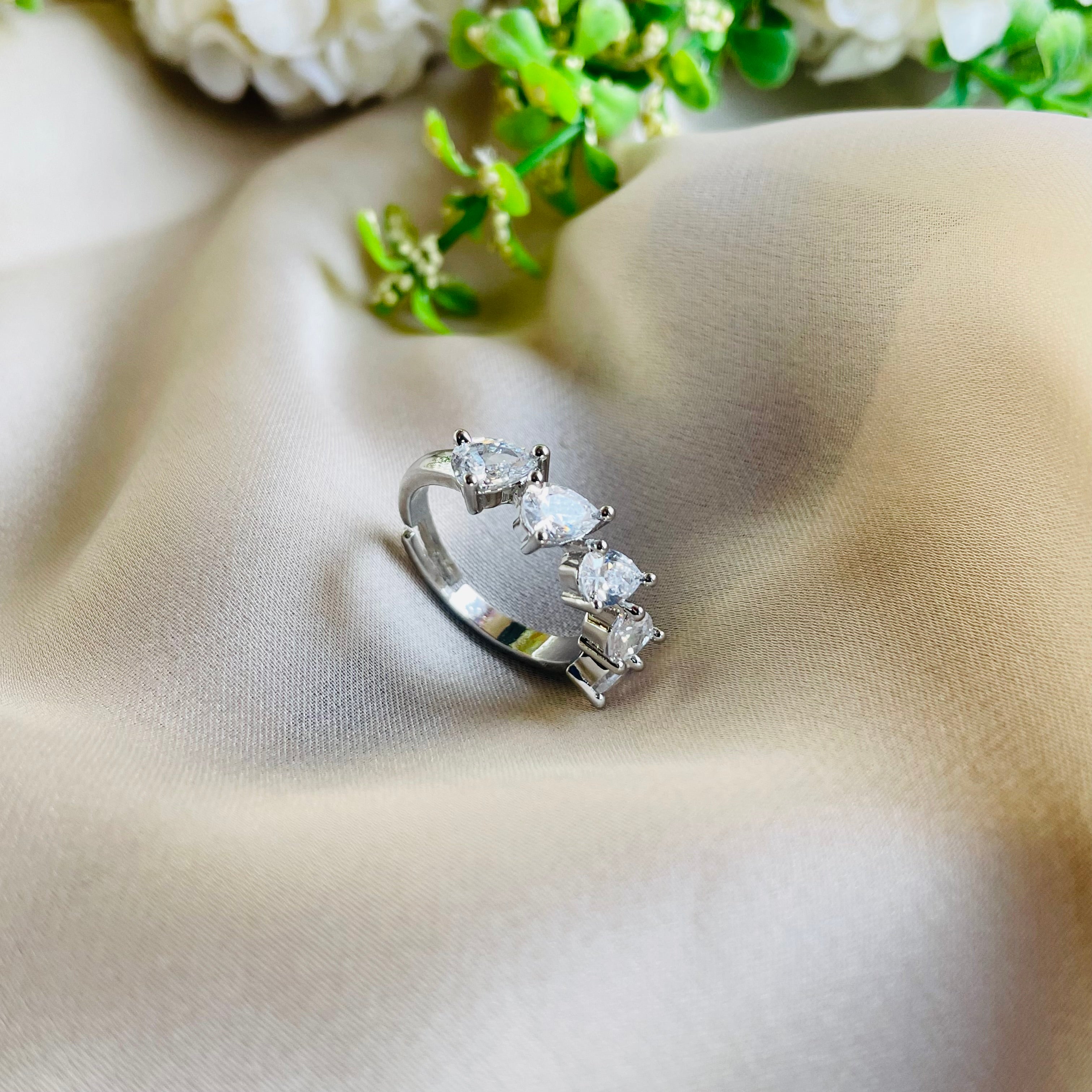 Ad Olivia  ring adjustable