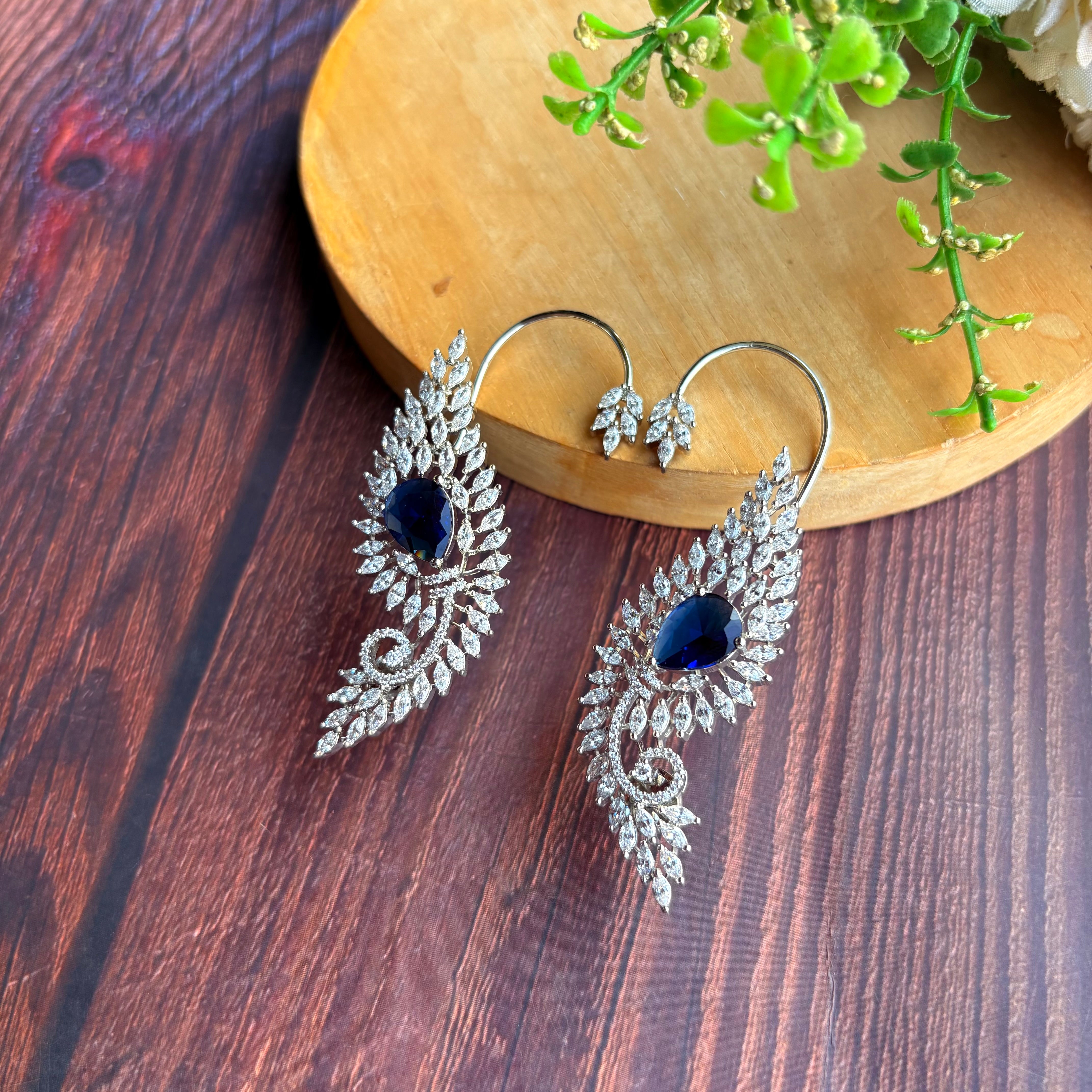 Ad Elara Ear Cuff