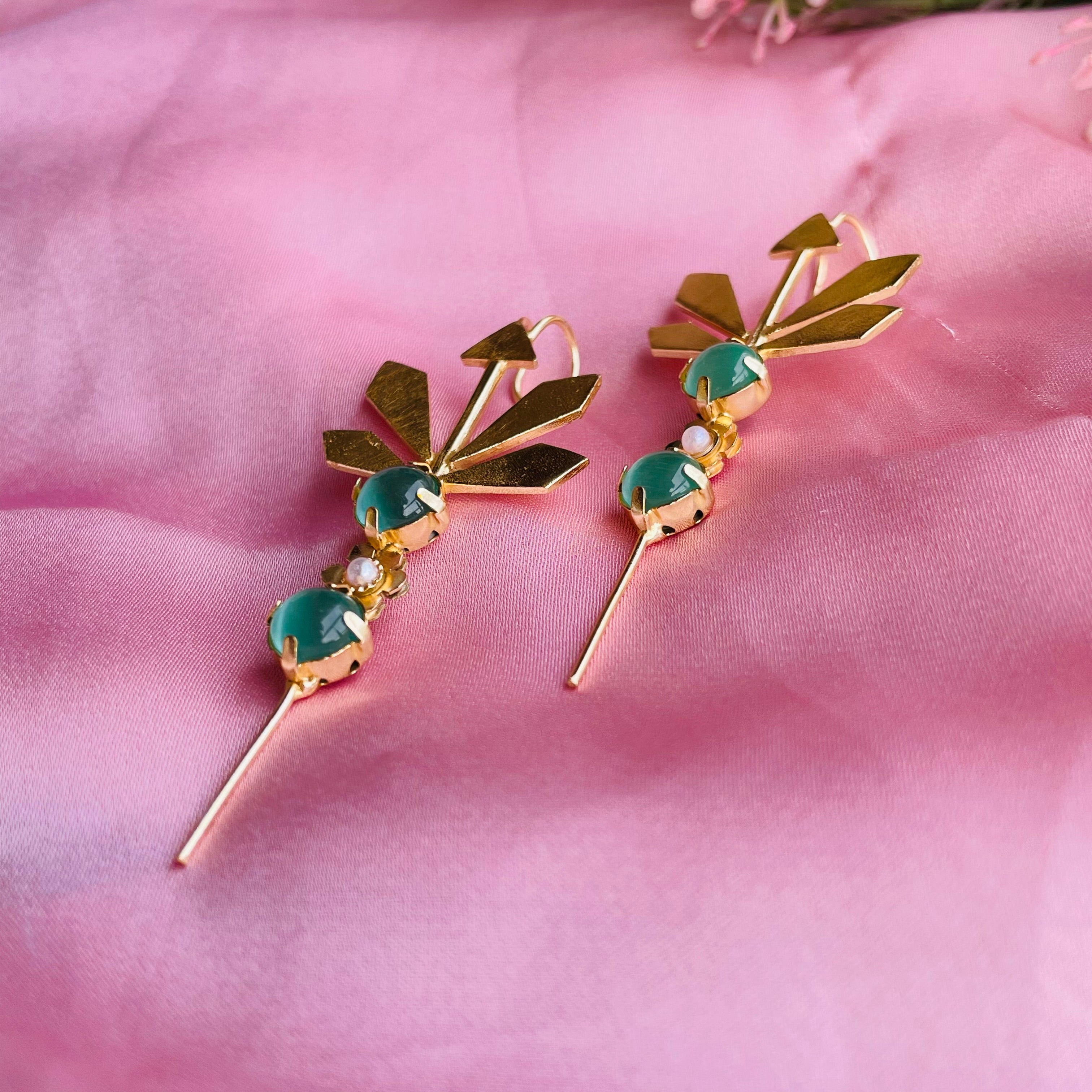 Nayaab  Manya Earcuff