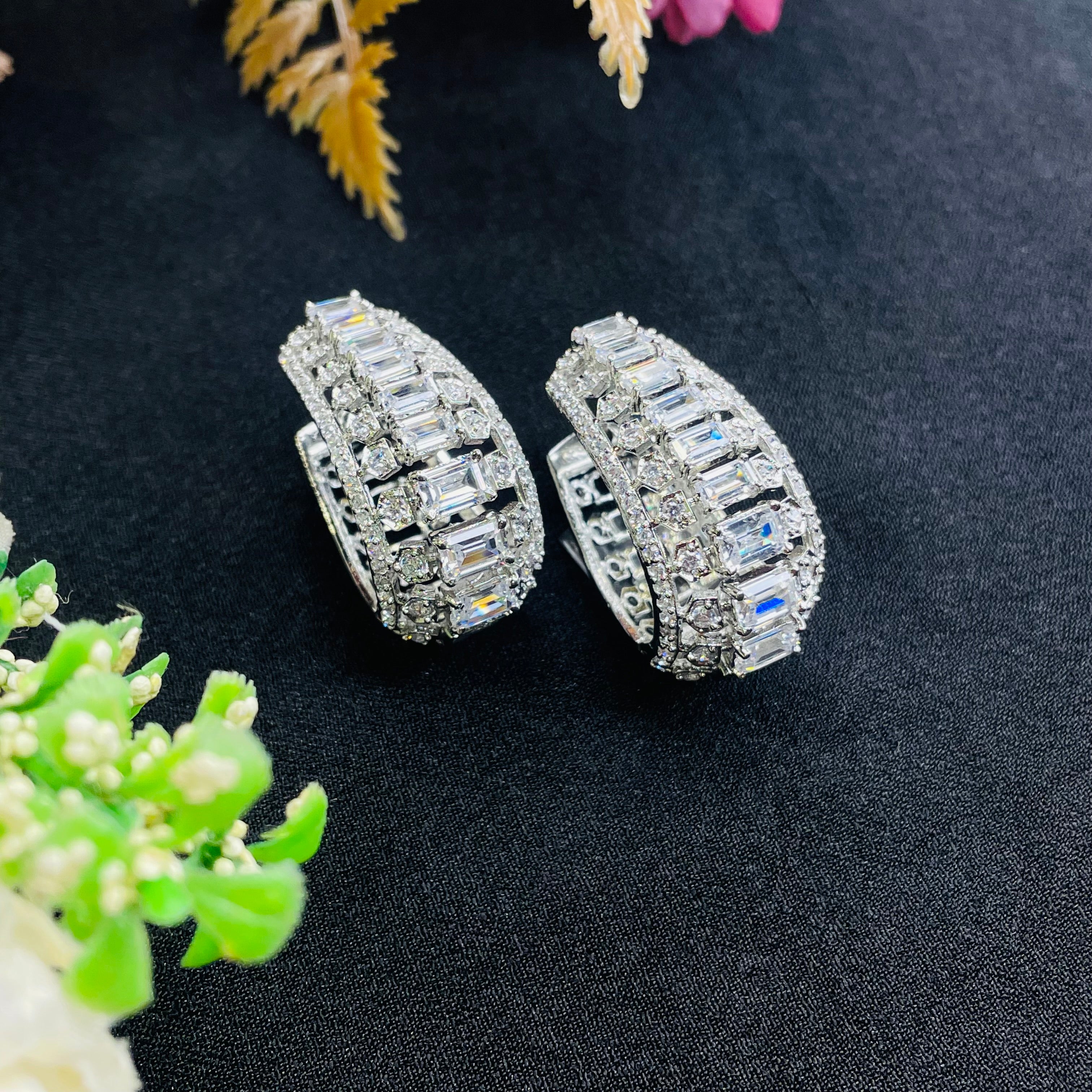 Ad Maya Studs