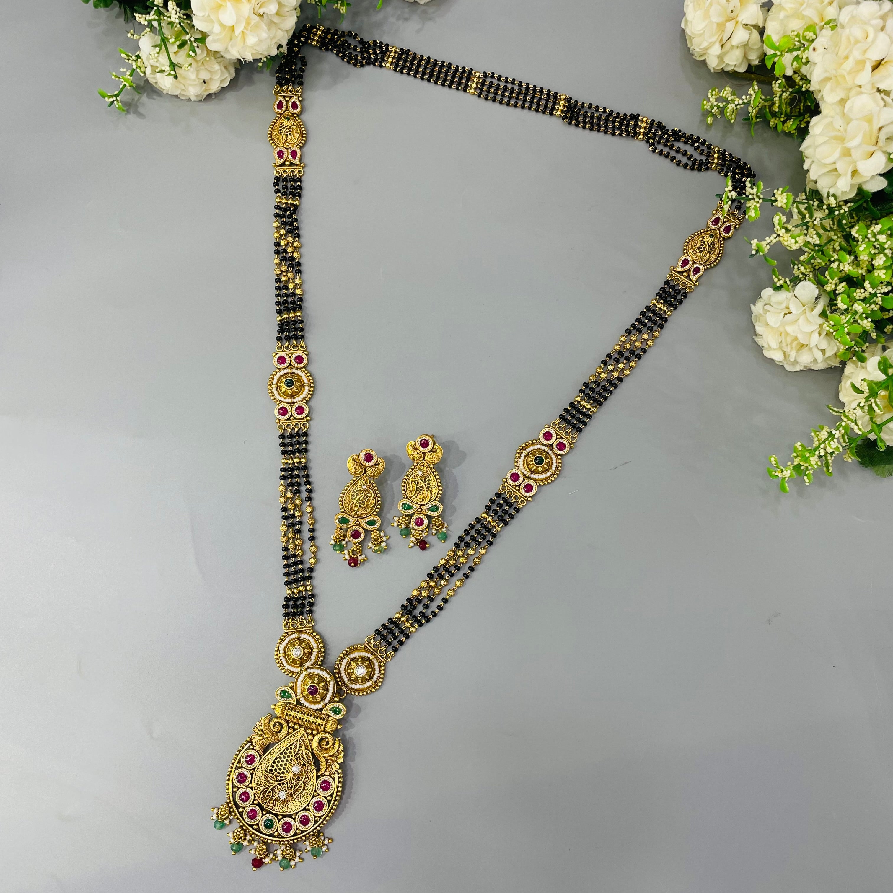 Nayaab Noor long Mangalsutra