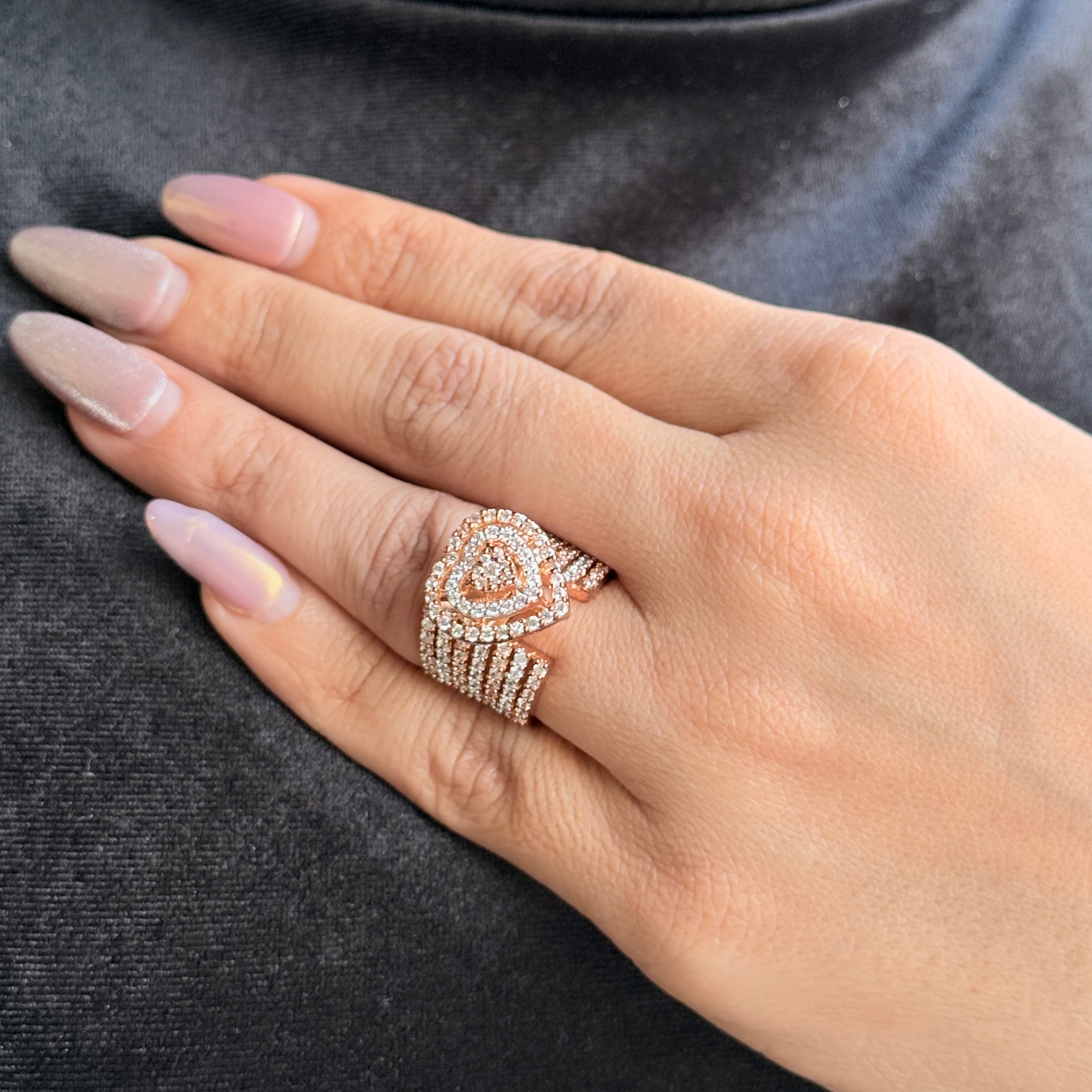 VS Sterling Silver Cocktail Ring 109 8g