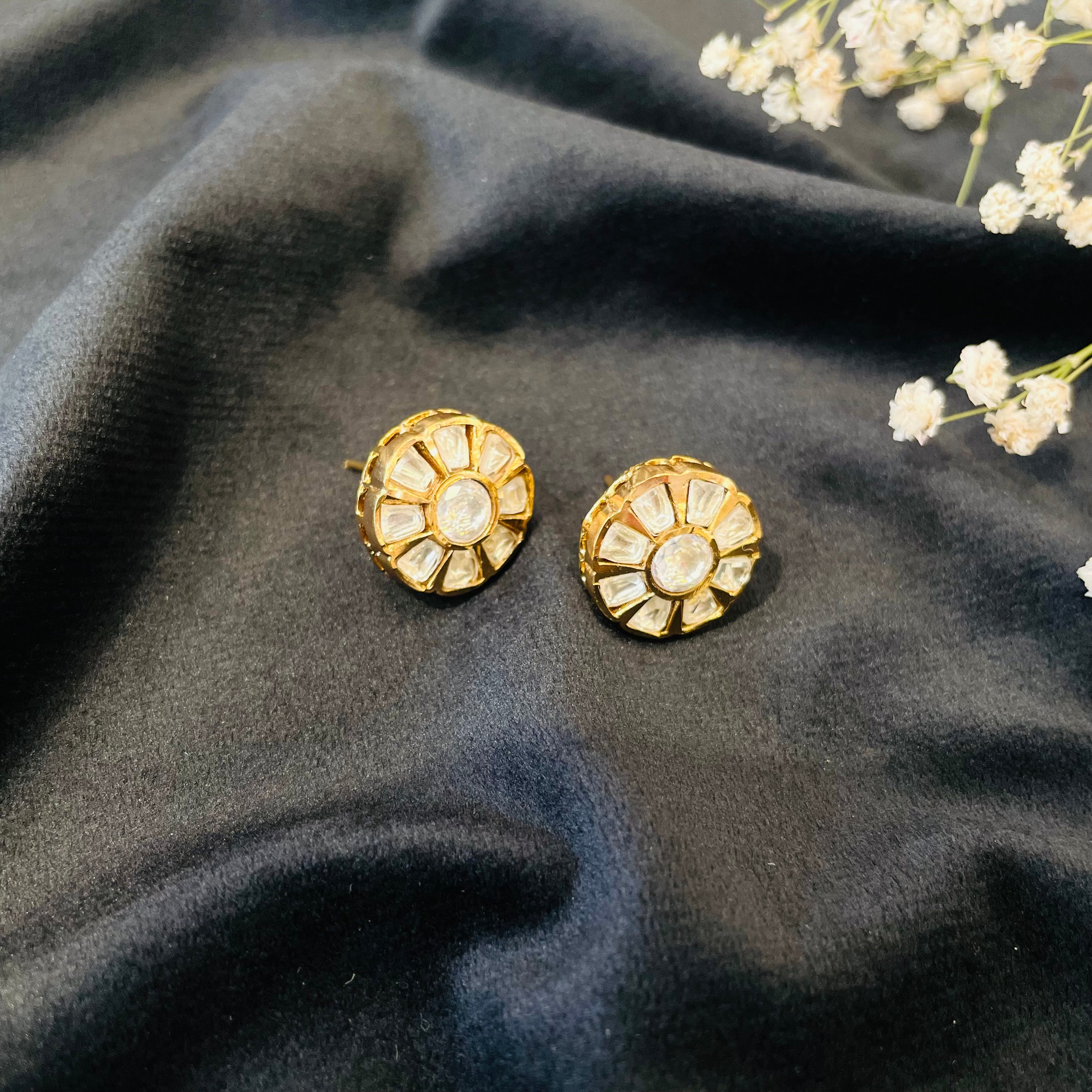 Nayaab Juhi polki studs