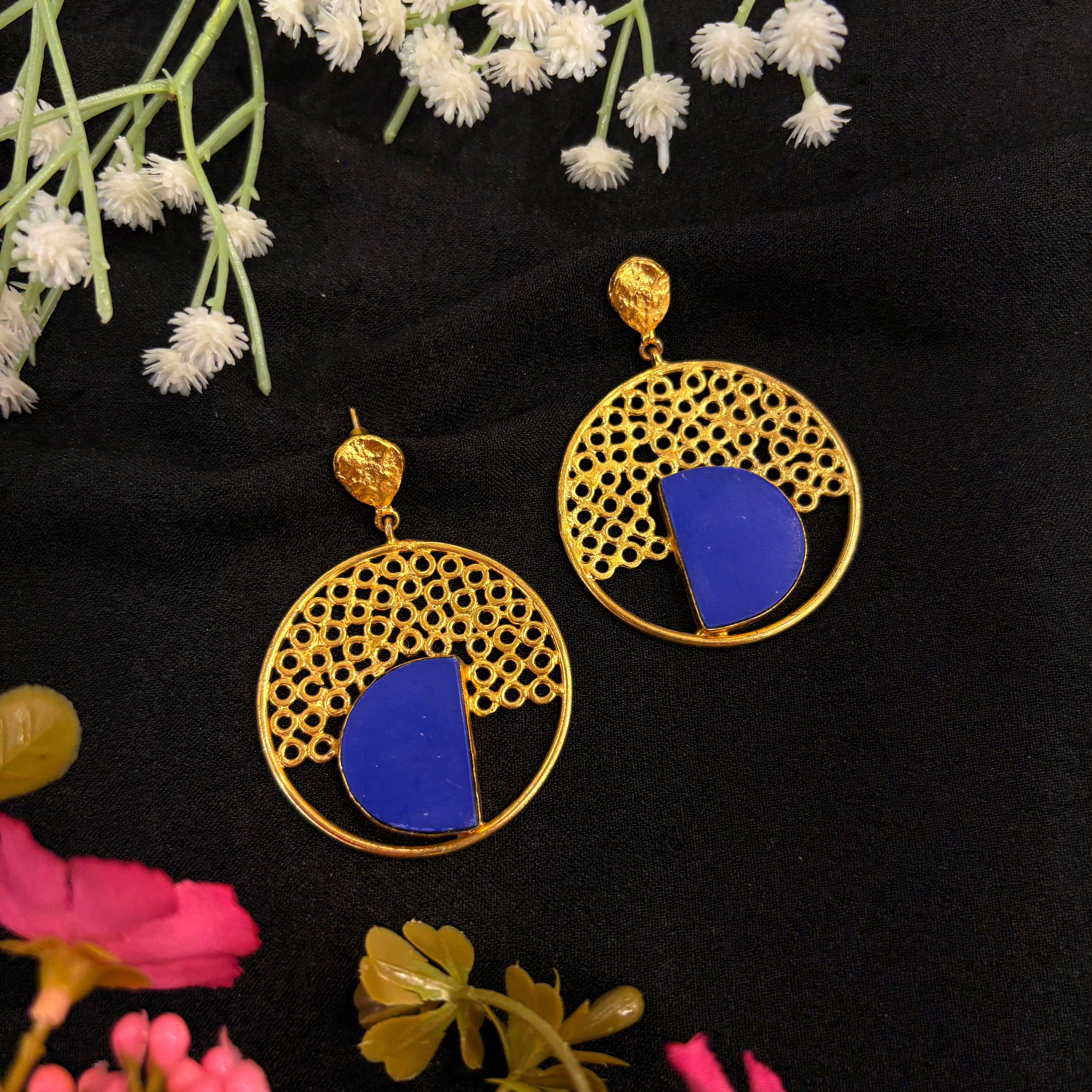 Neelaya Jharokha Earrings