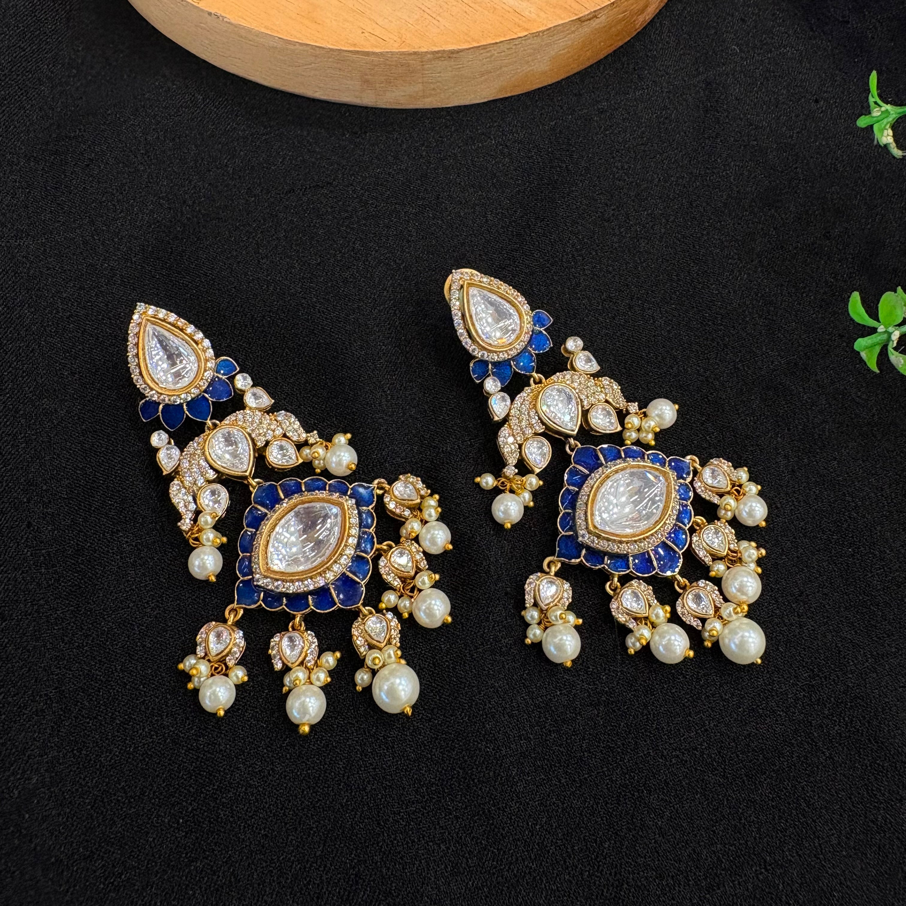 Nayaab Ruhi Earrings