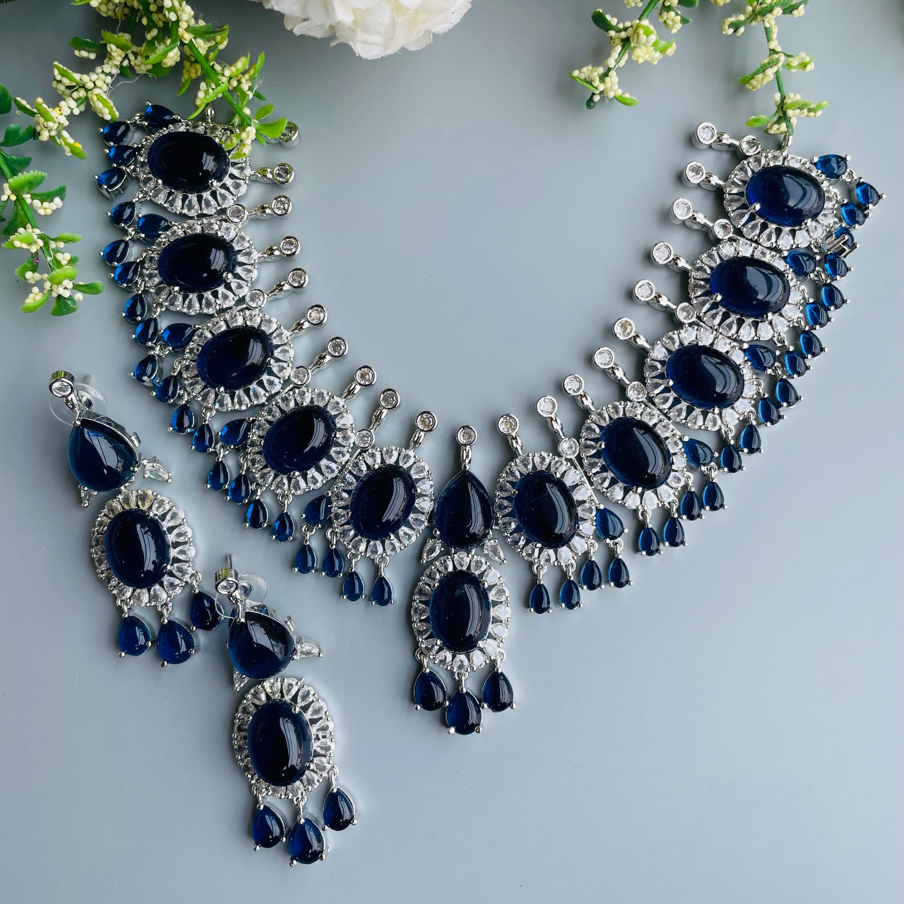 Ad Align Neckpiece