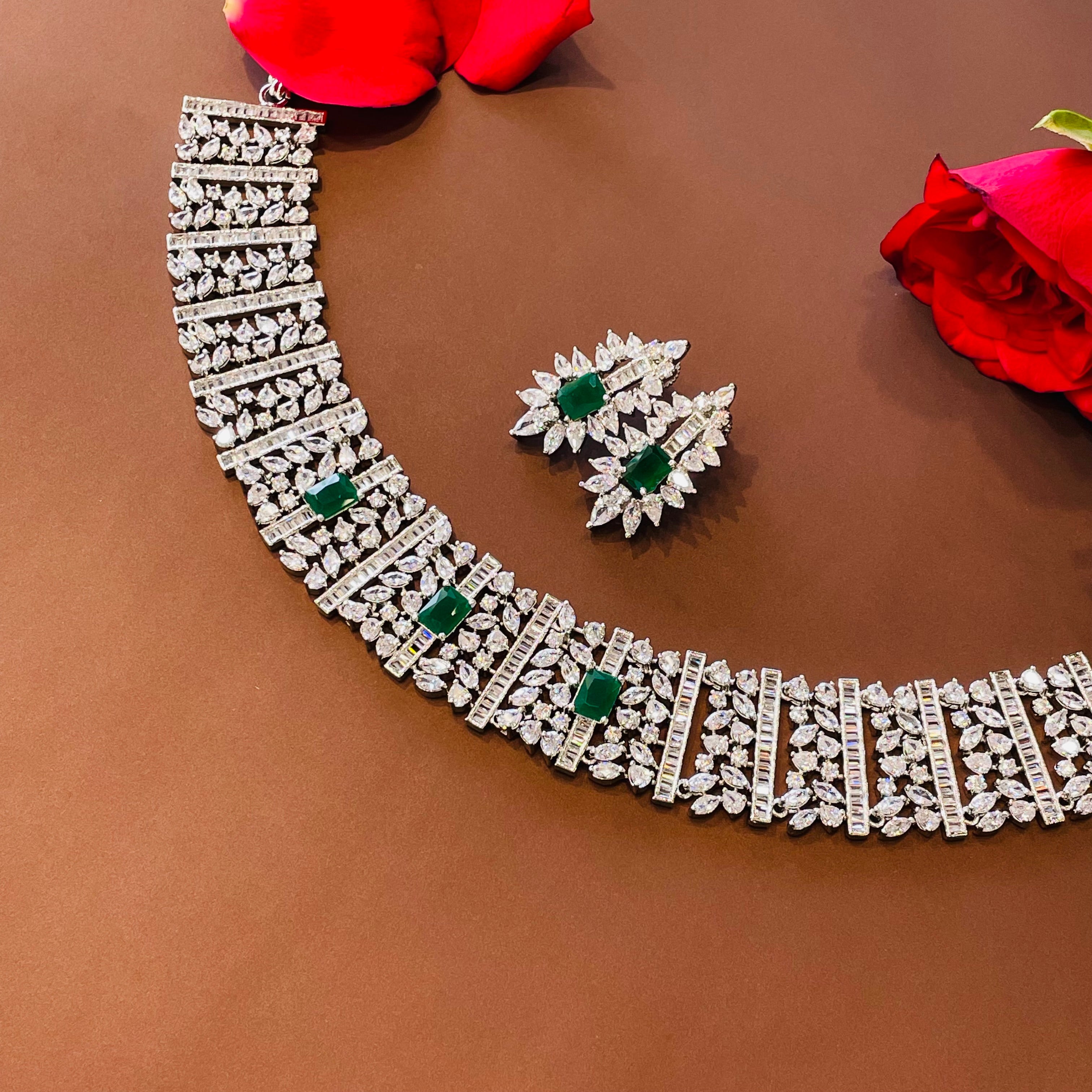 Ad Stella Neckpiece
