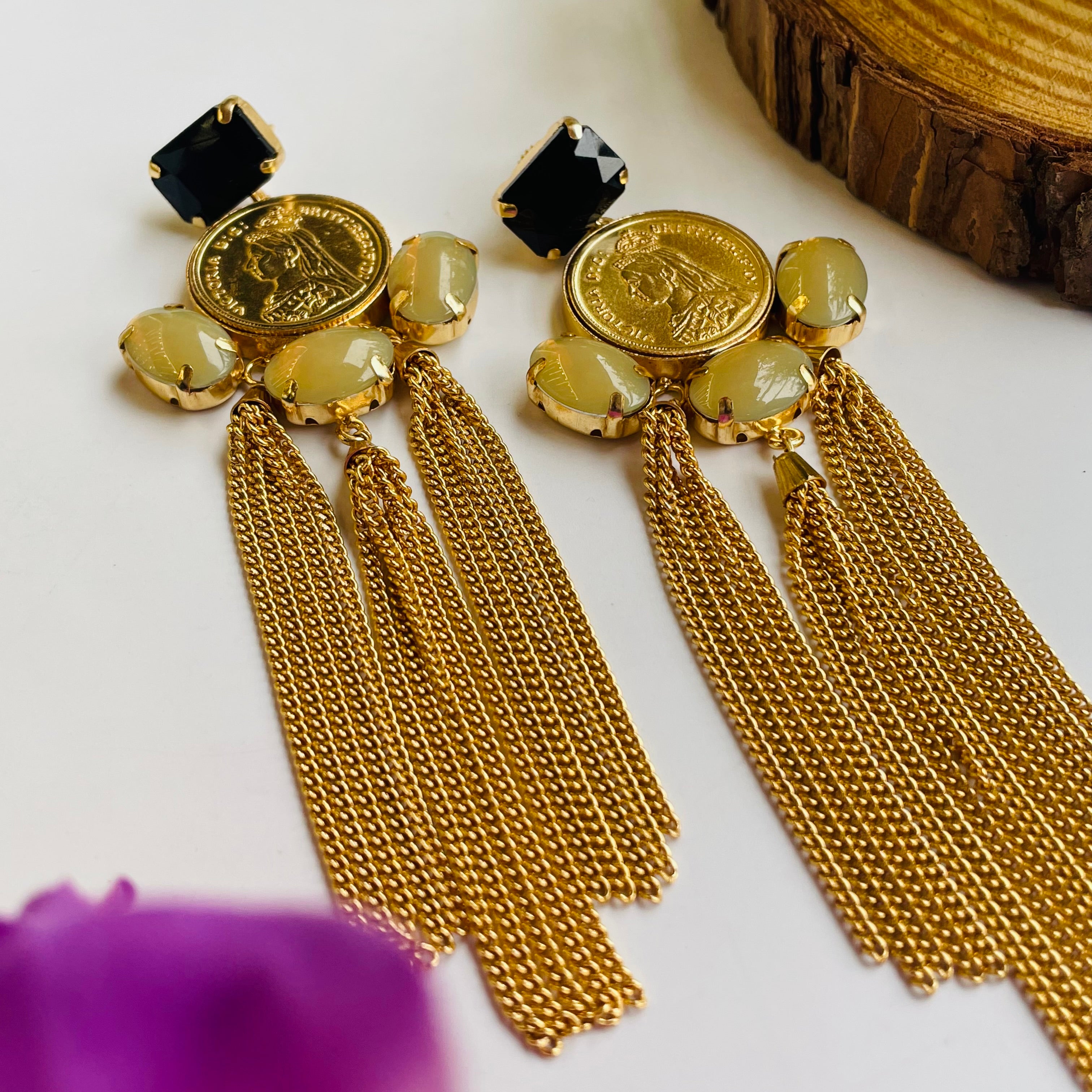 Nayaab Lyra earrings