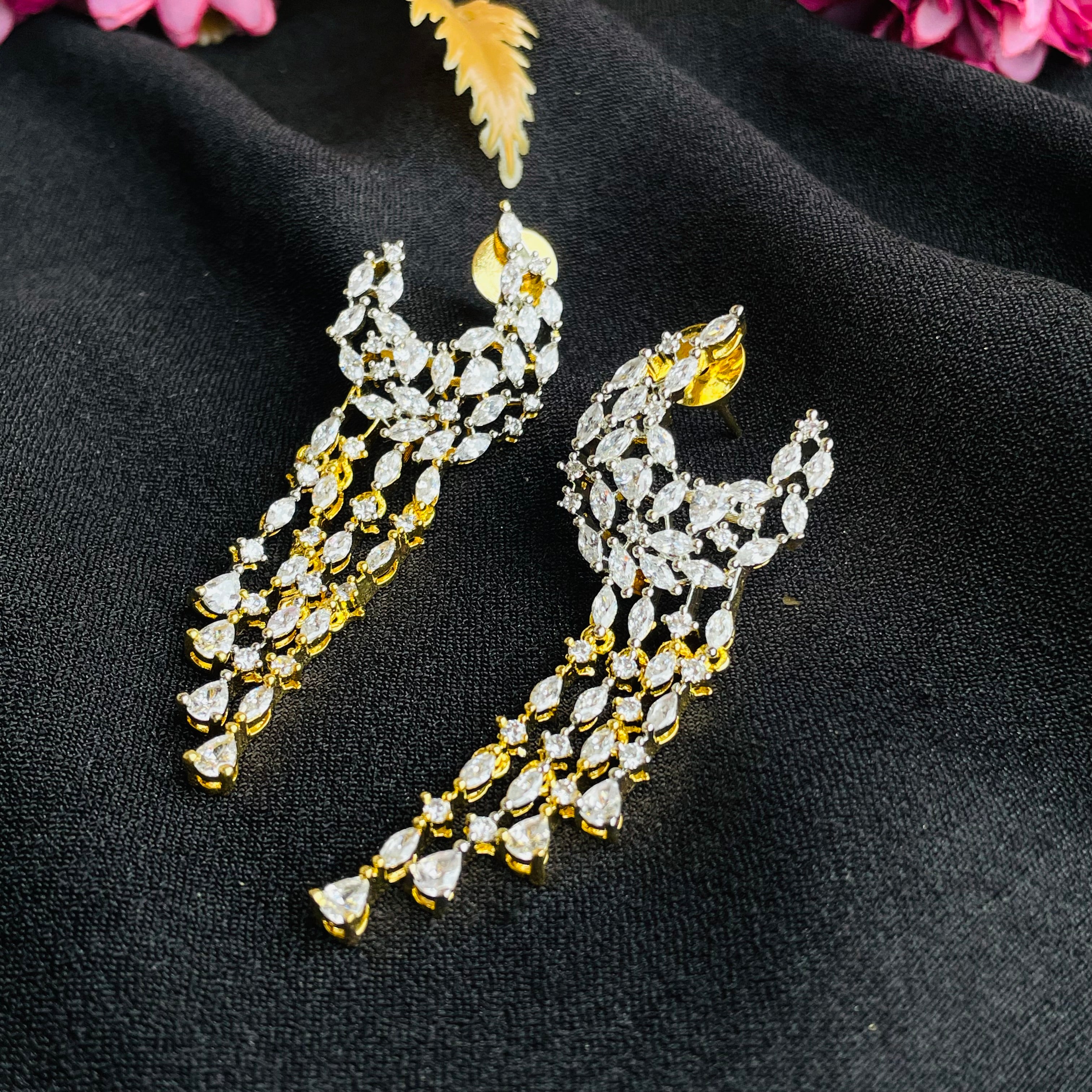Ad Rusi Neckpiece