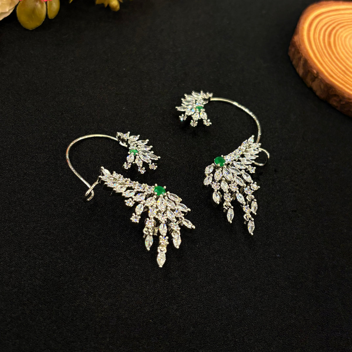 Haritika Earcuff