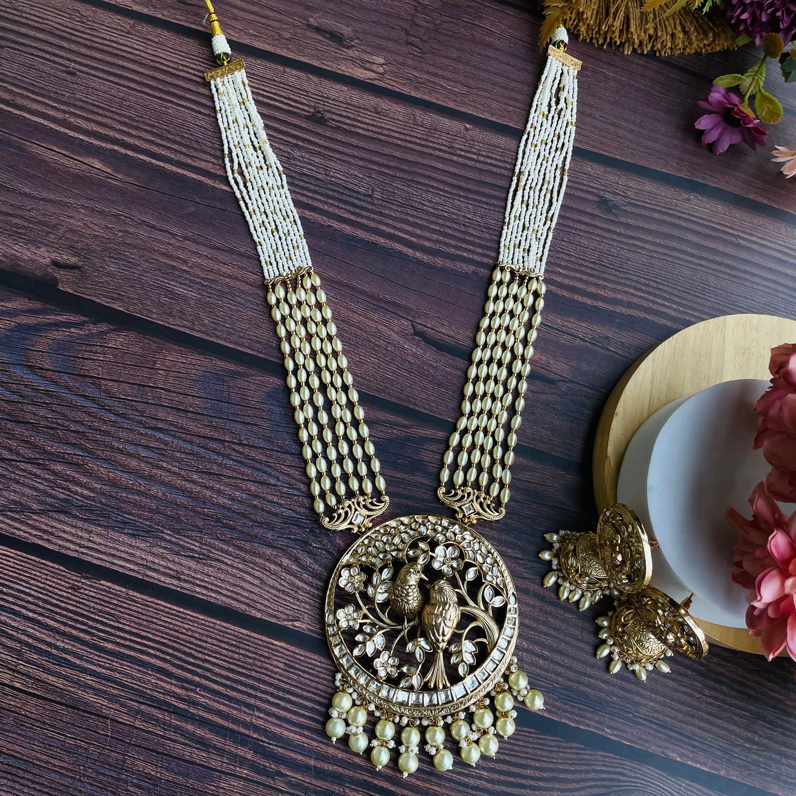 Nayaab birds long Neckpiece