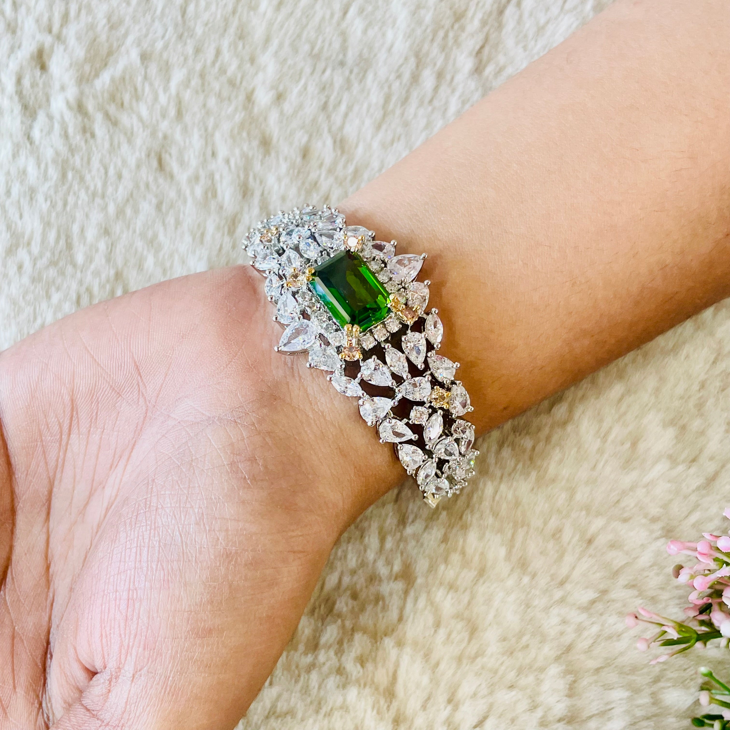 Aria ad bracelet