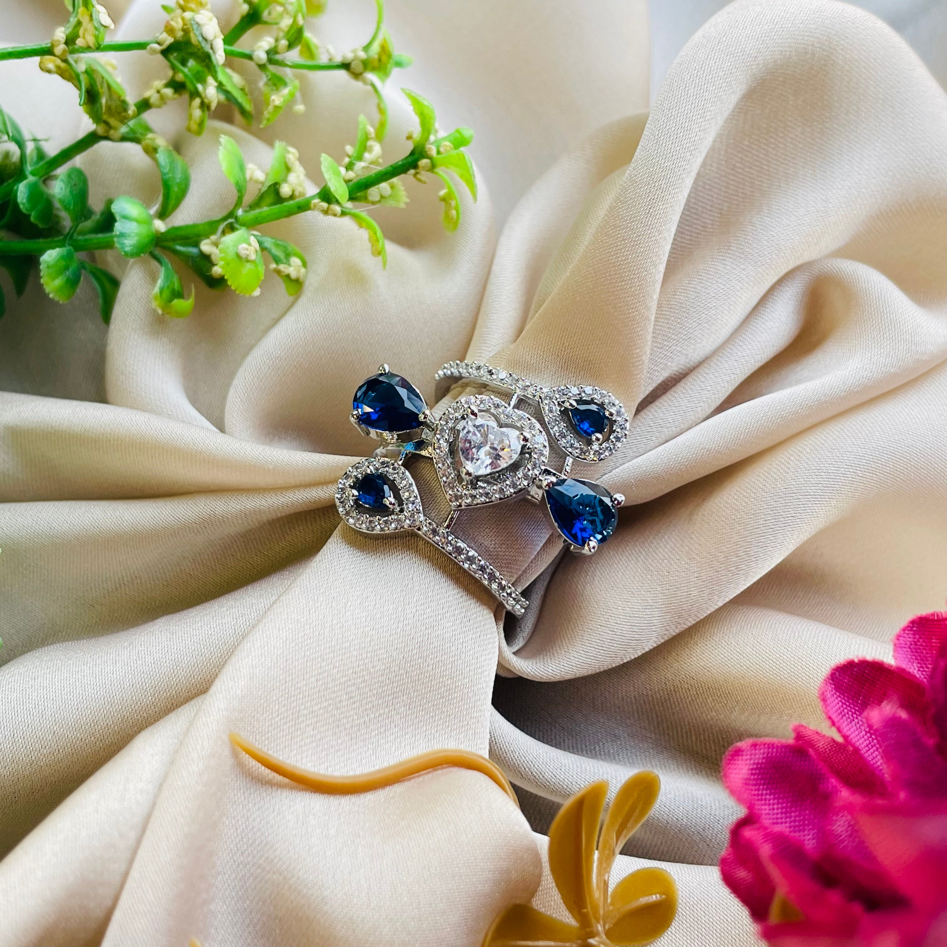 Ad Sierra  ring adjustable