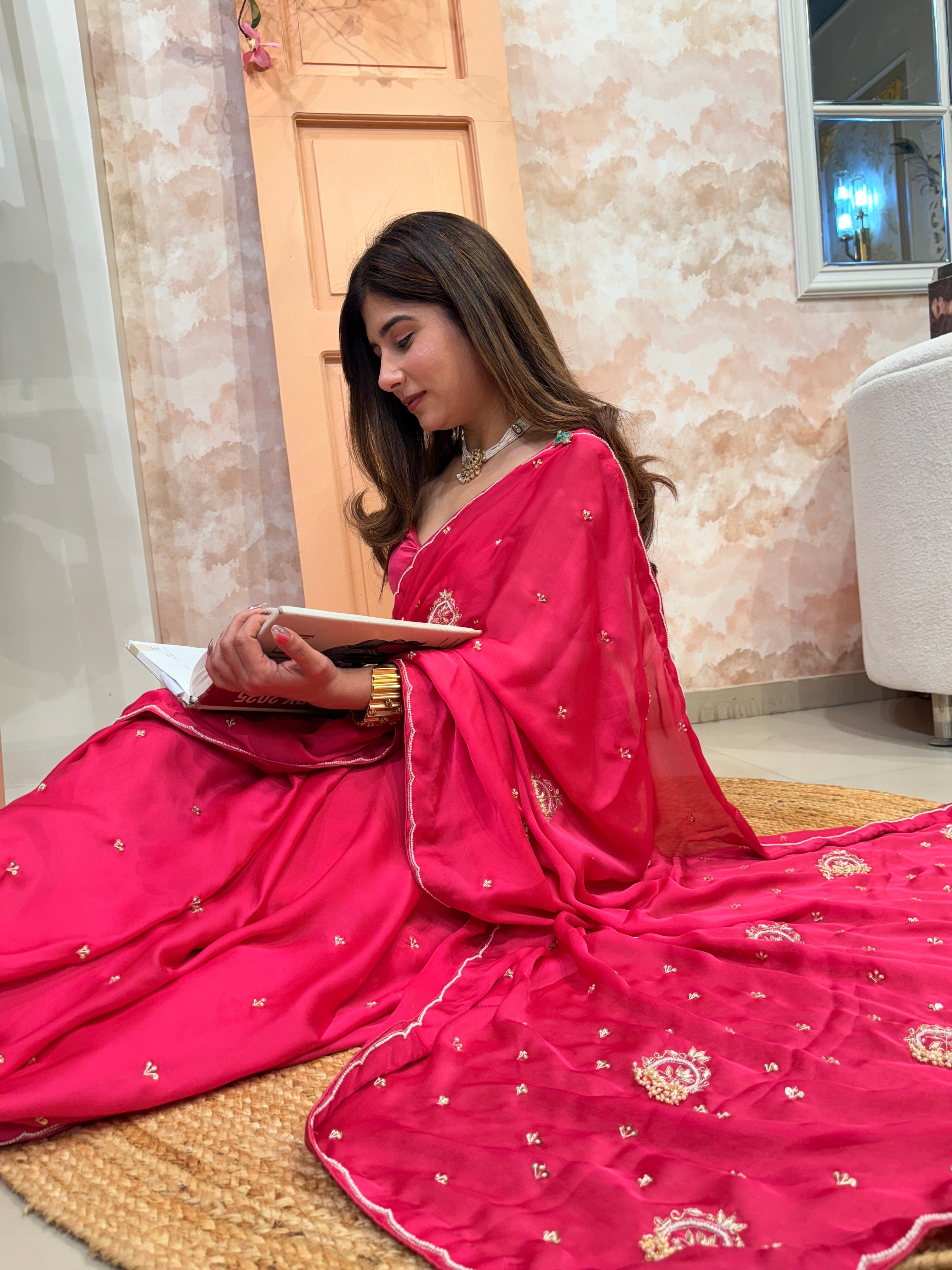 VS Tanya Mittal Saree