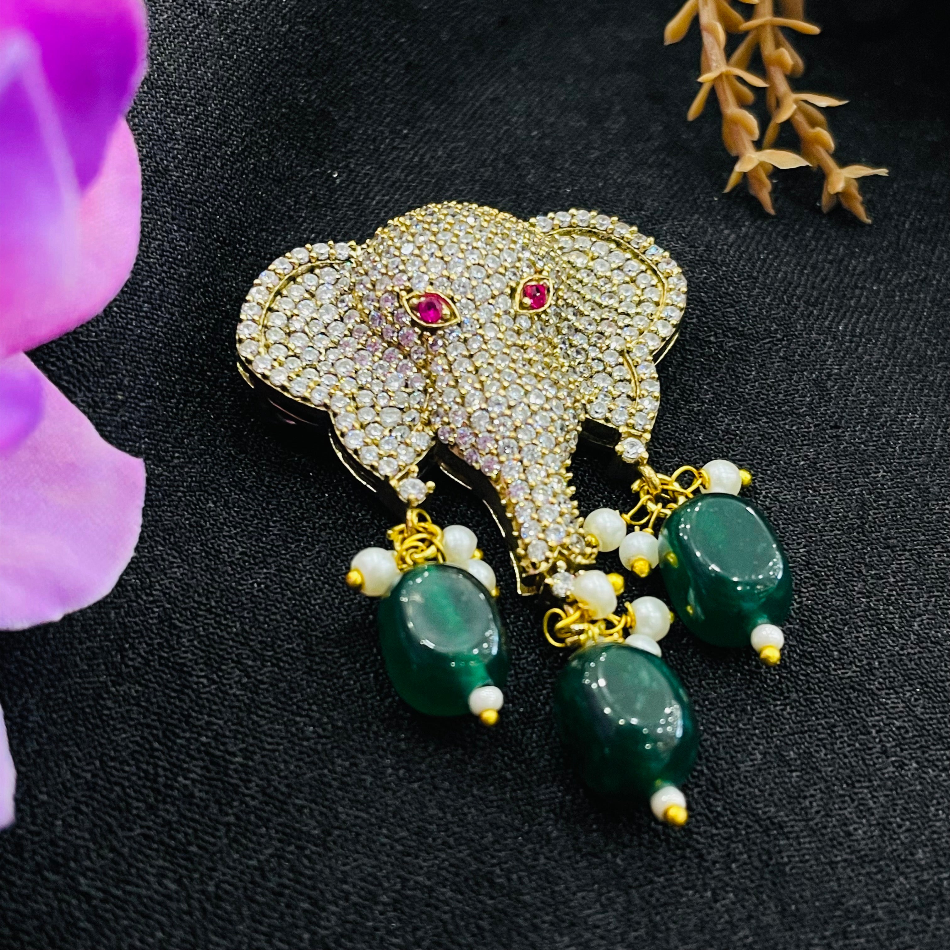 Nayaab Nitara brooch