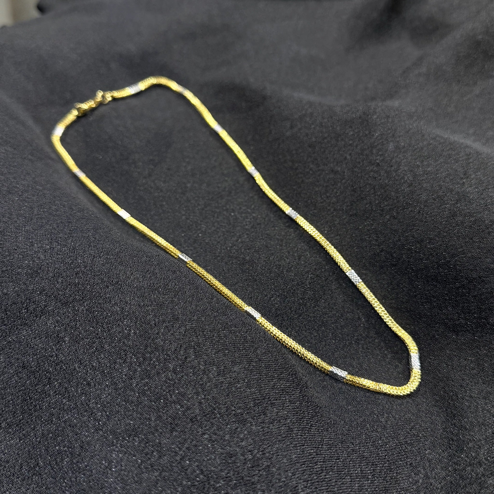 Nayaab Mahira Chain