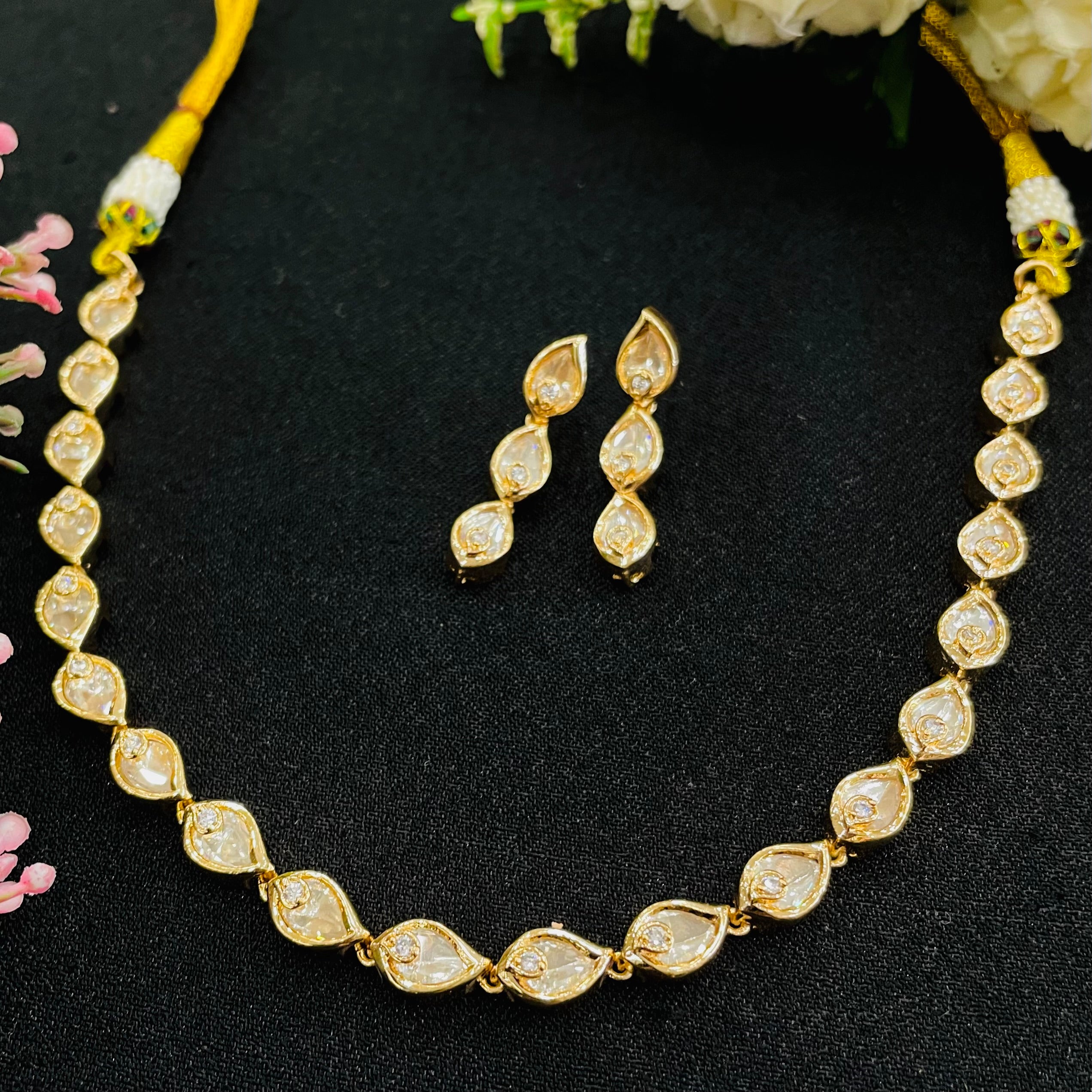 Nayaab arushi Polki neckpiece
