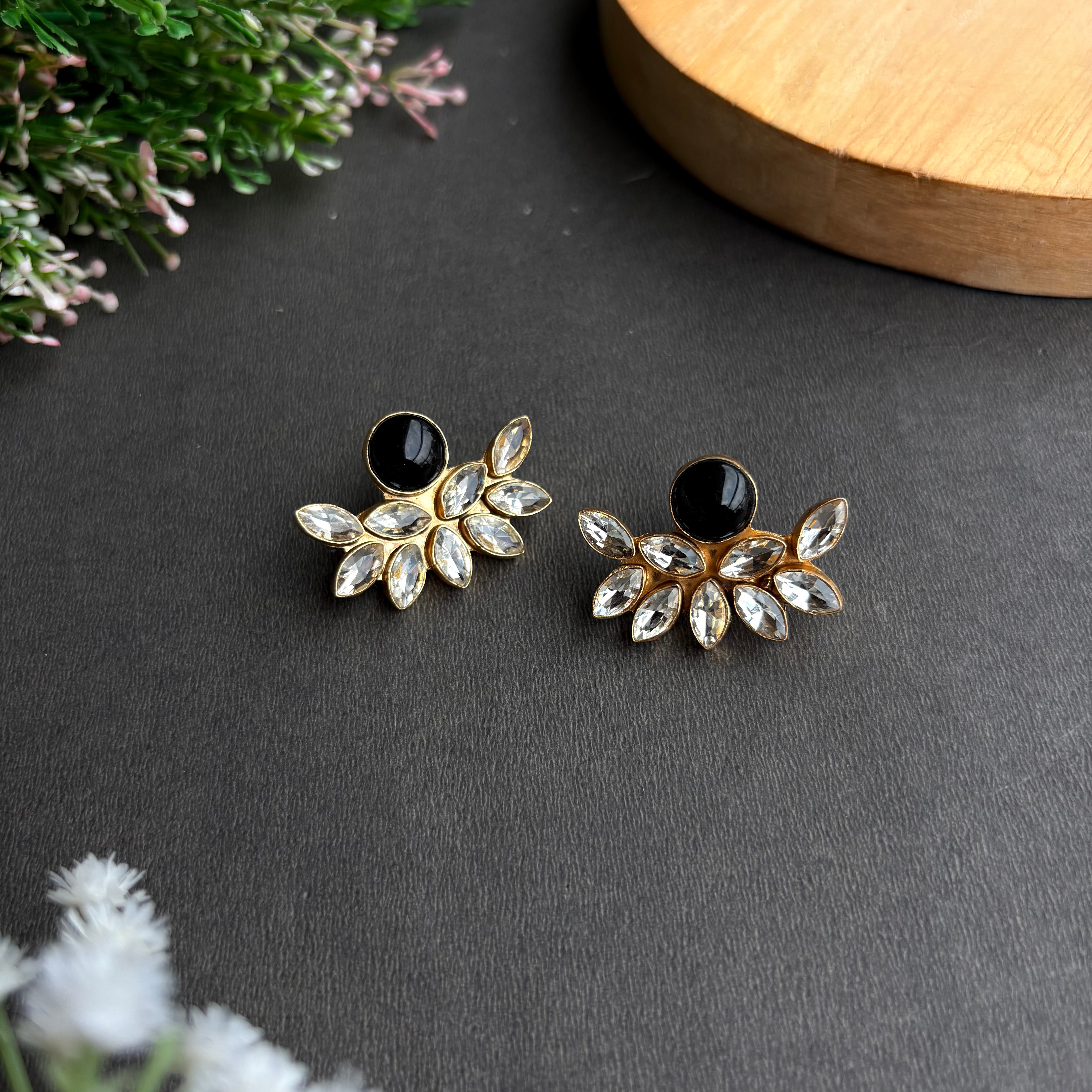 Noir Bloom Earrings