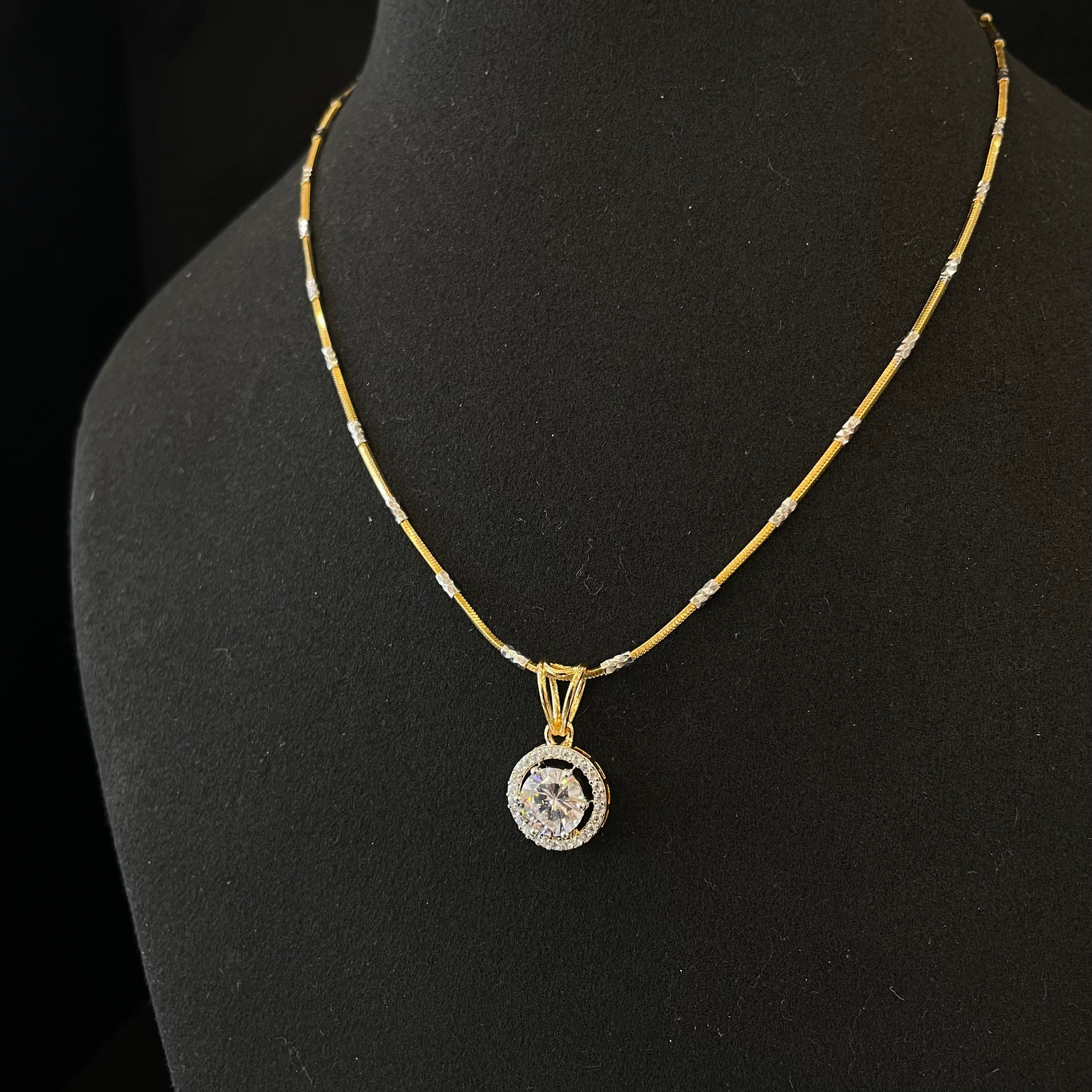 Ad Selah Pendant set
