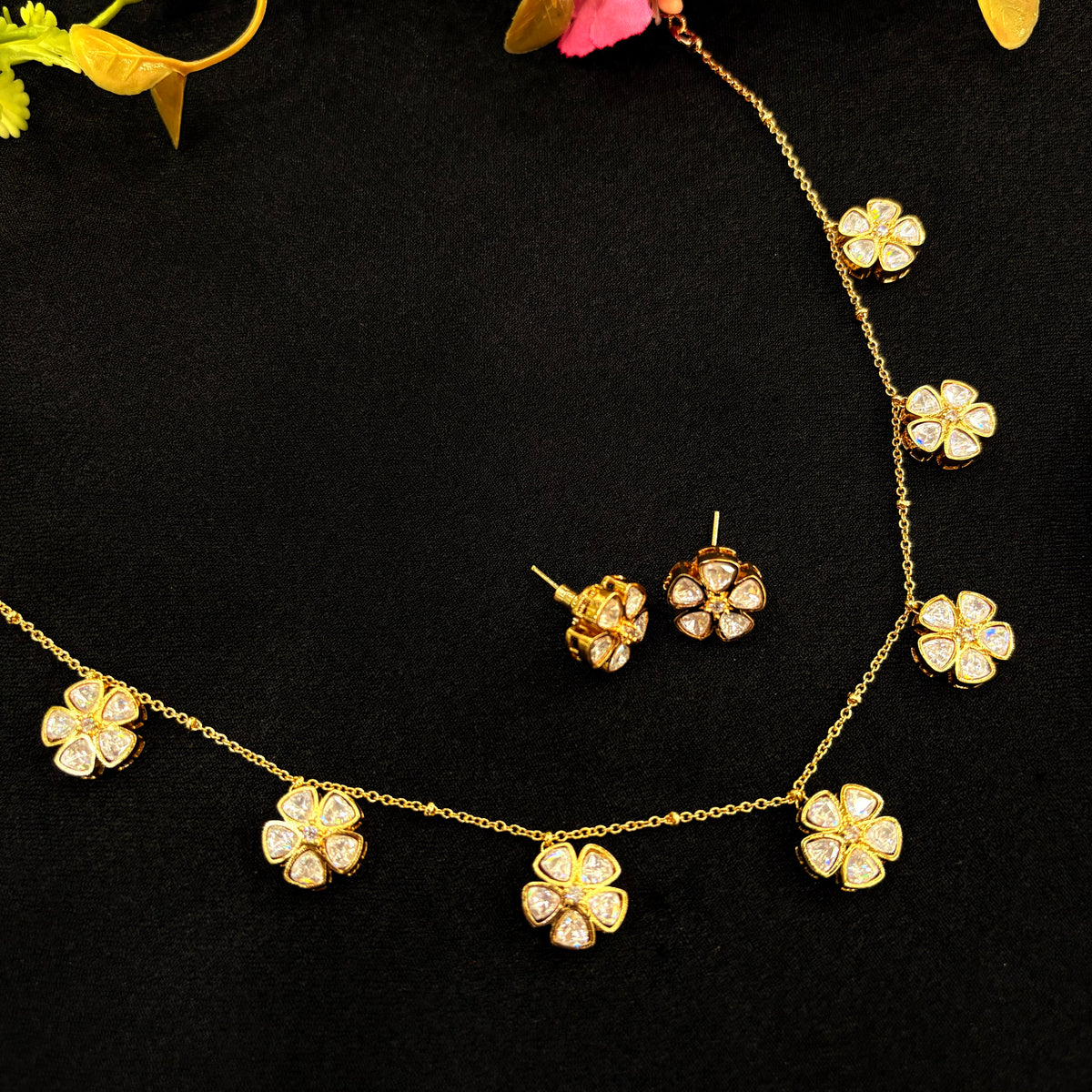 Phoolika Floral Neckpiece