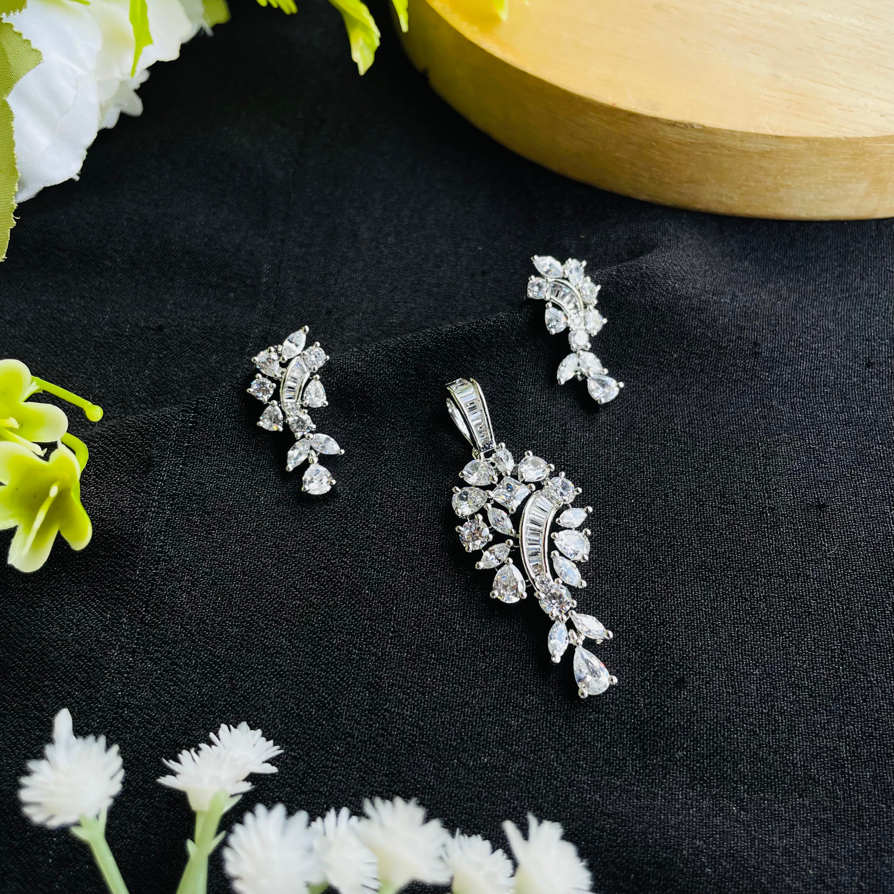 Crystal Pendant Set