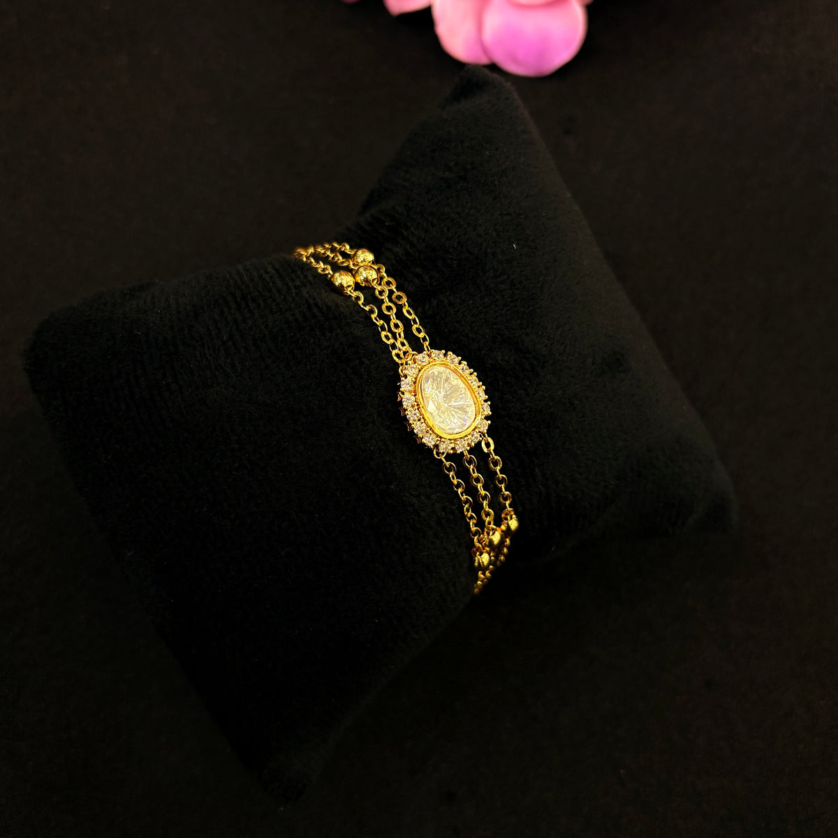 Aarohi Halo Bracelet