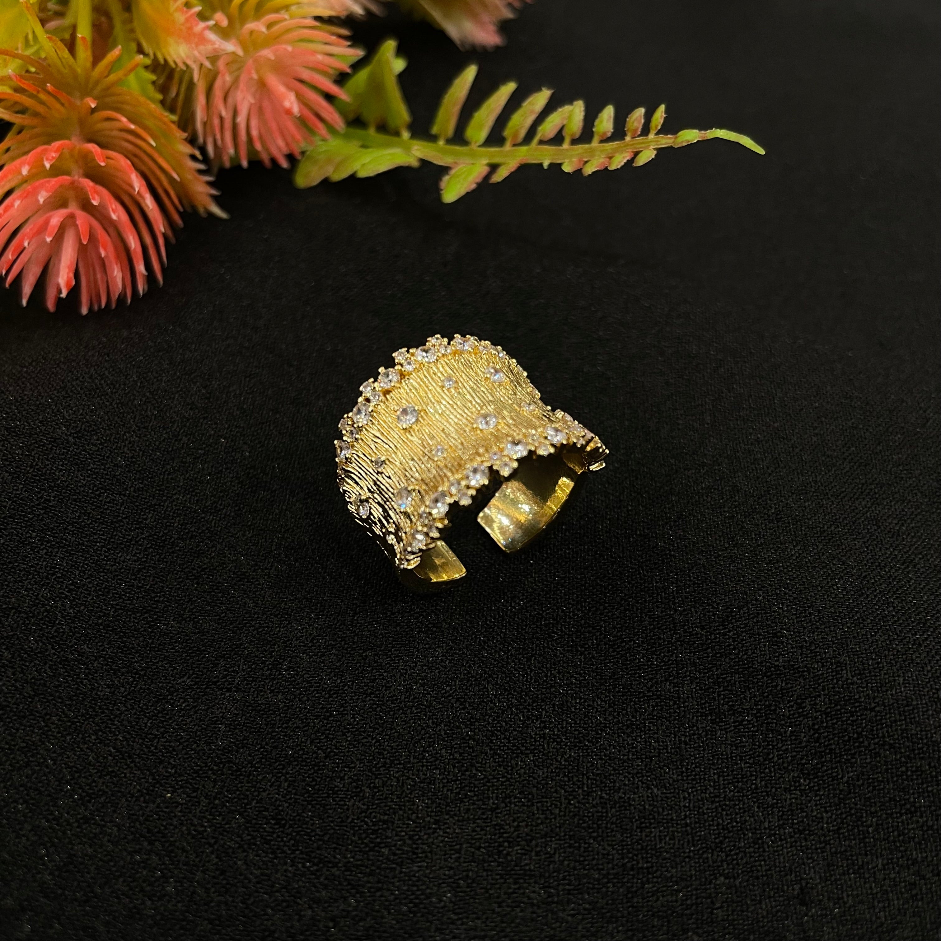 Ad Azzura Ring