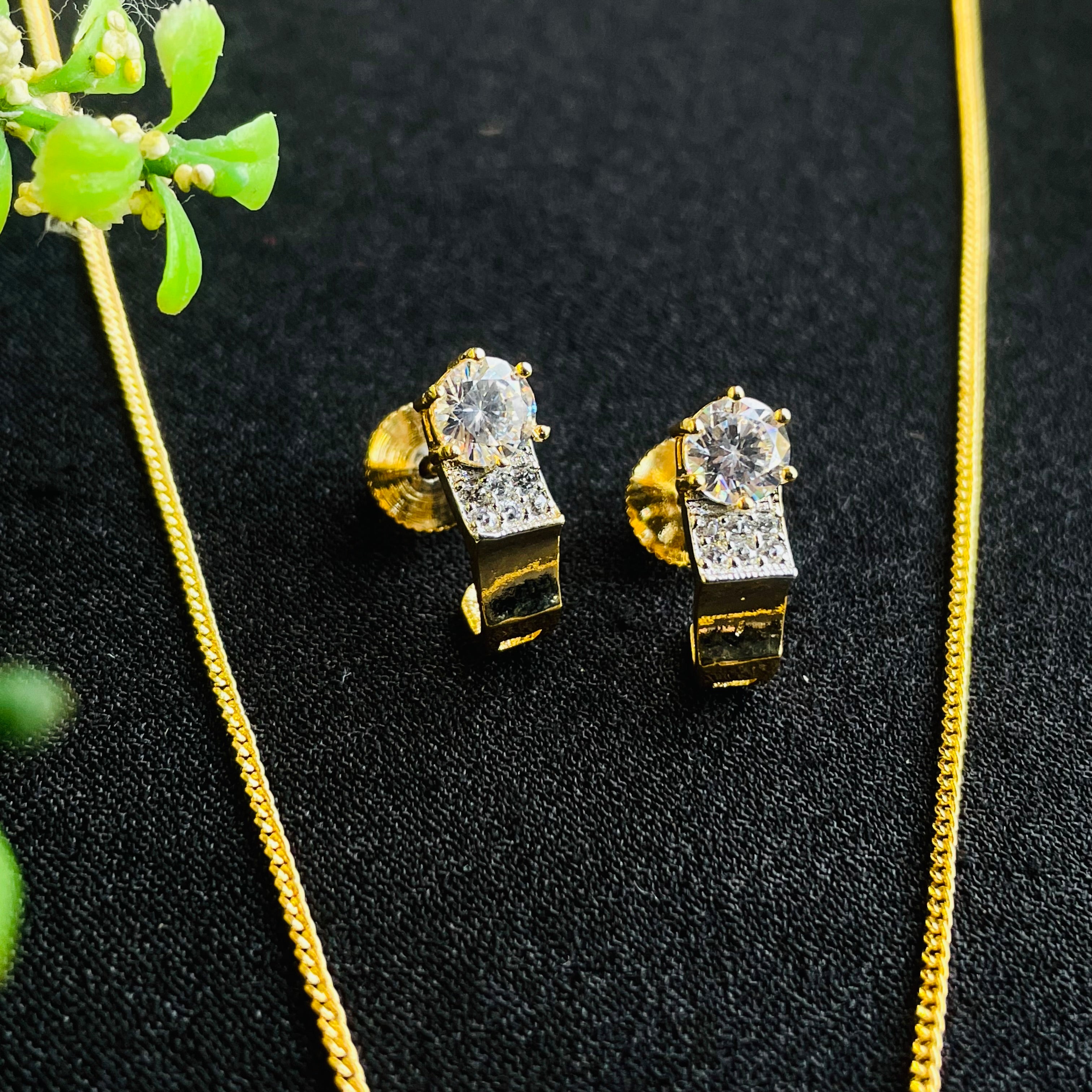 Ad Samantha Pendant Set