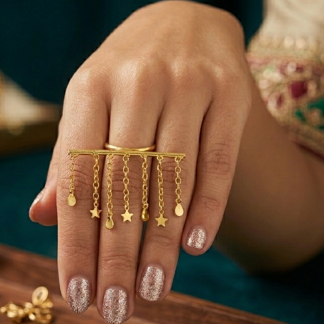 Layla Clara Ring adjustable