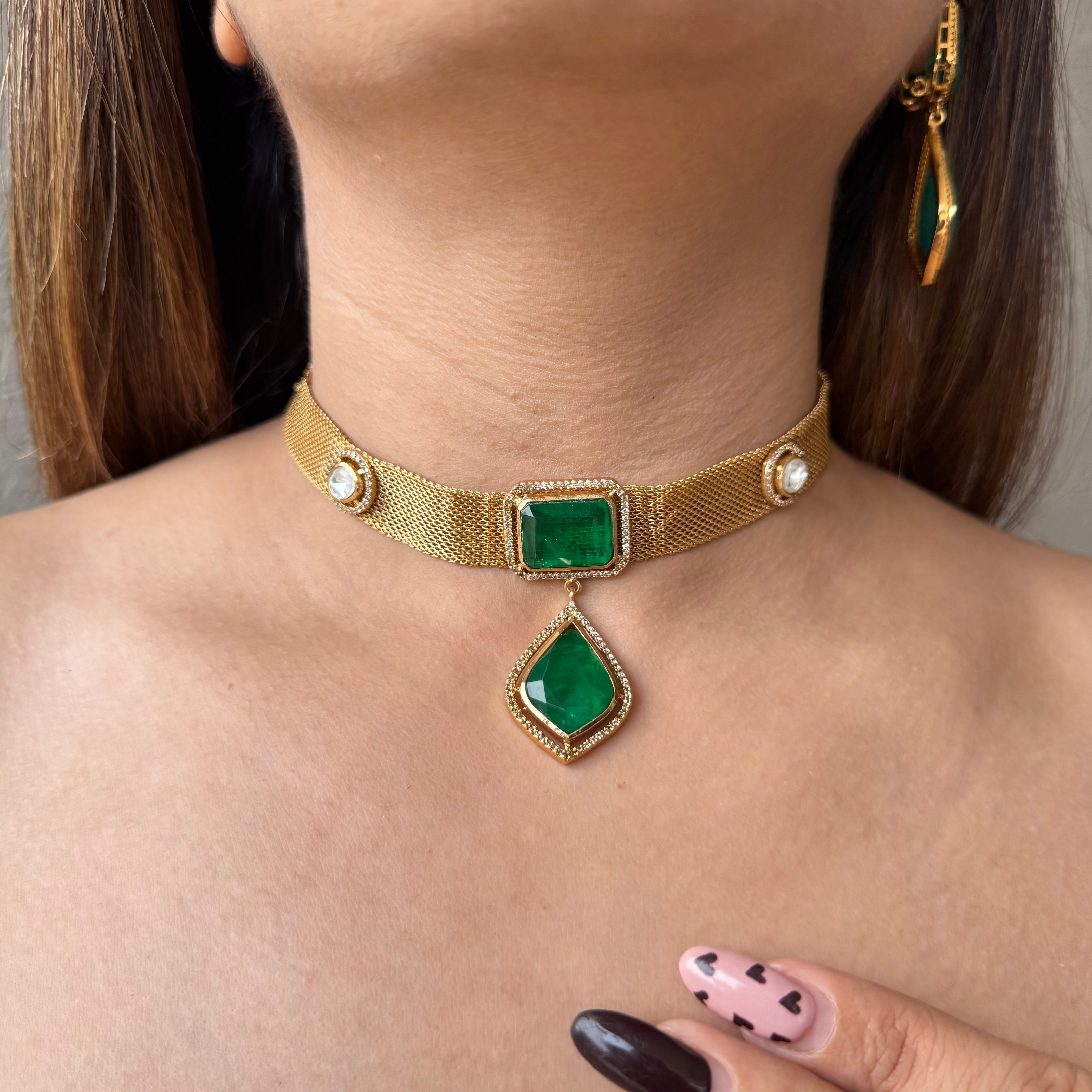 Nayaab Rushika Choker