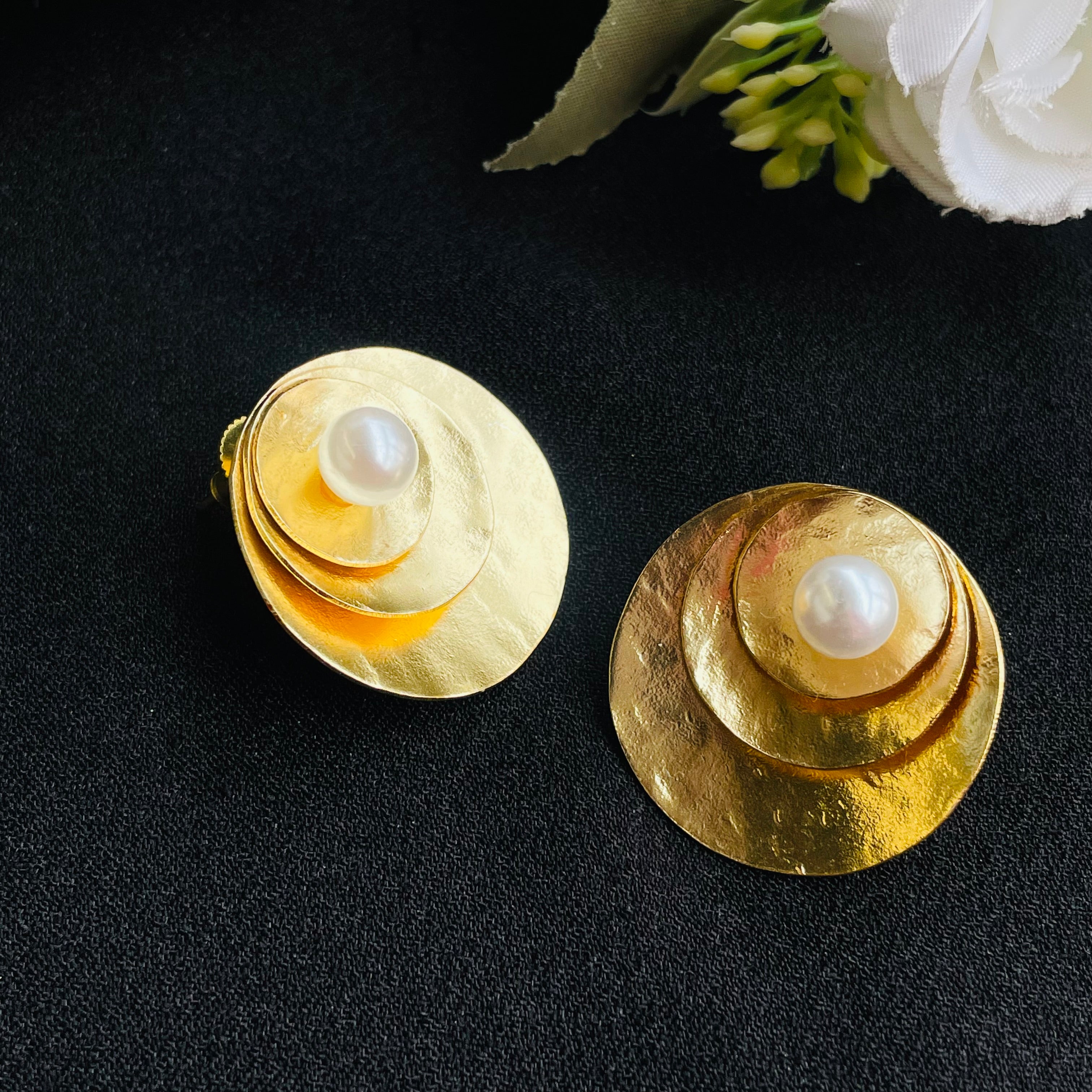 Nayaab Freya earrings