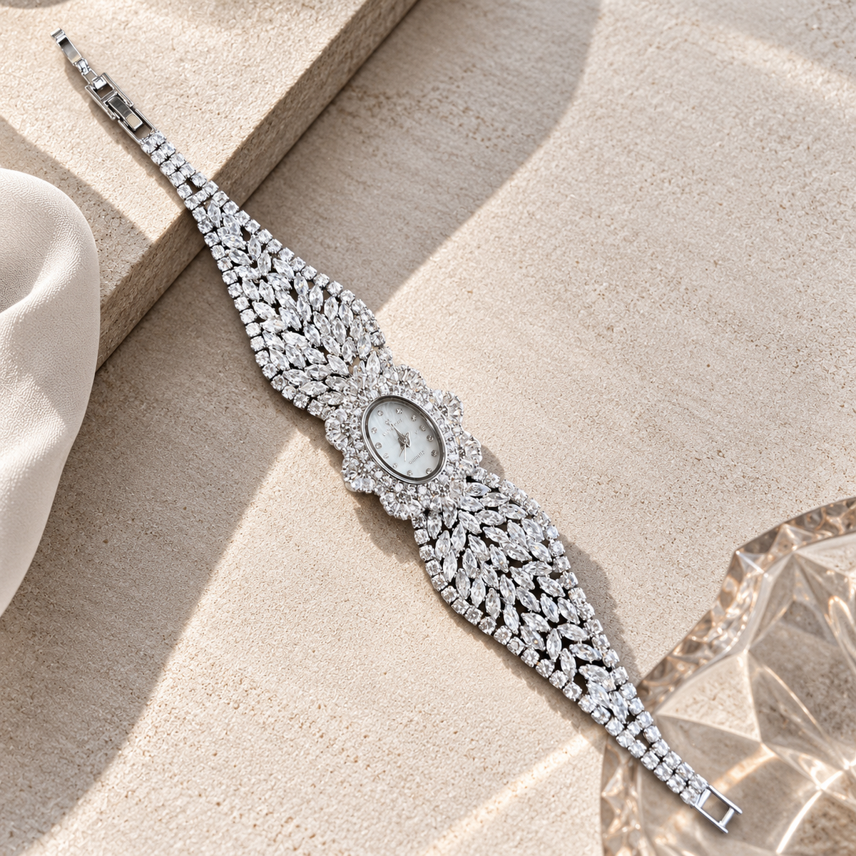 Noore Luxe Watch