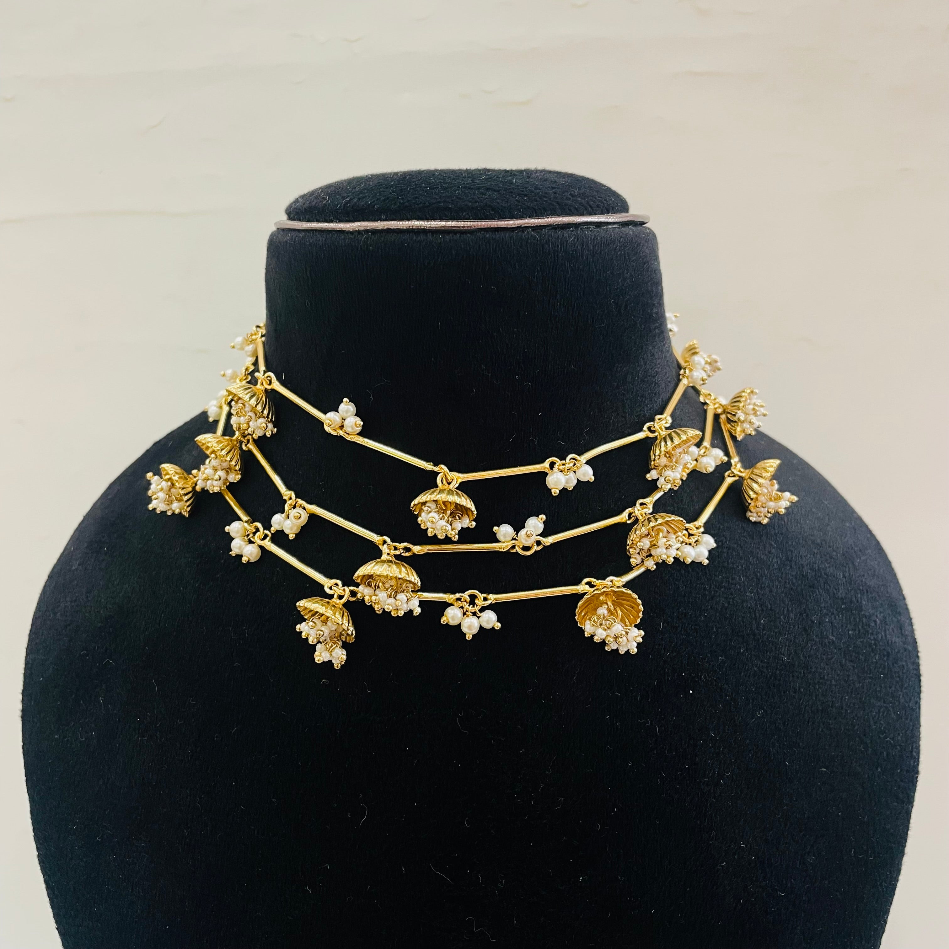 Nayaab Viral Jhumki Choker