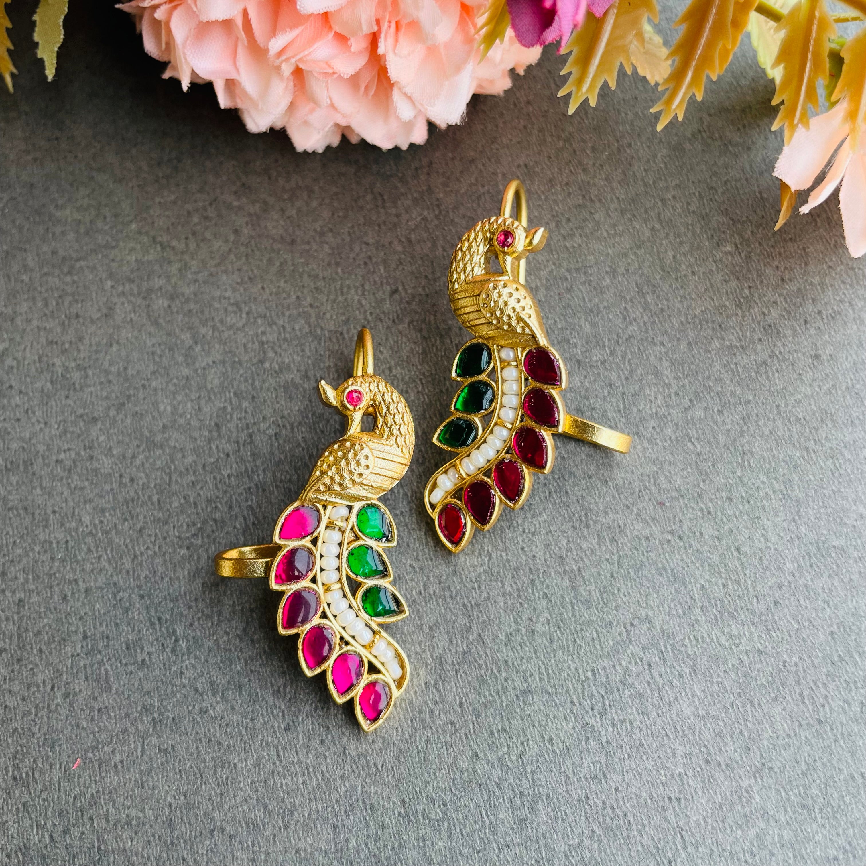 Nayaab Birds Earcuff